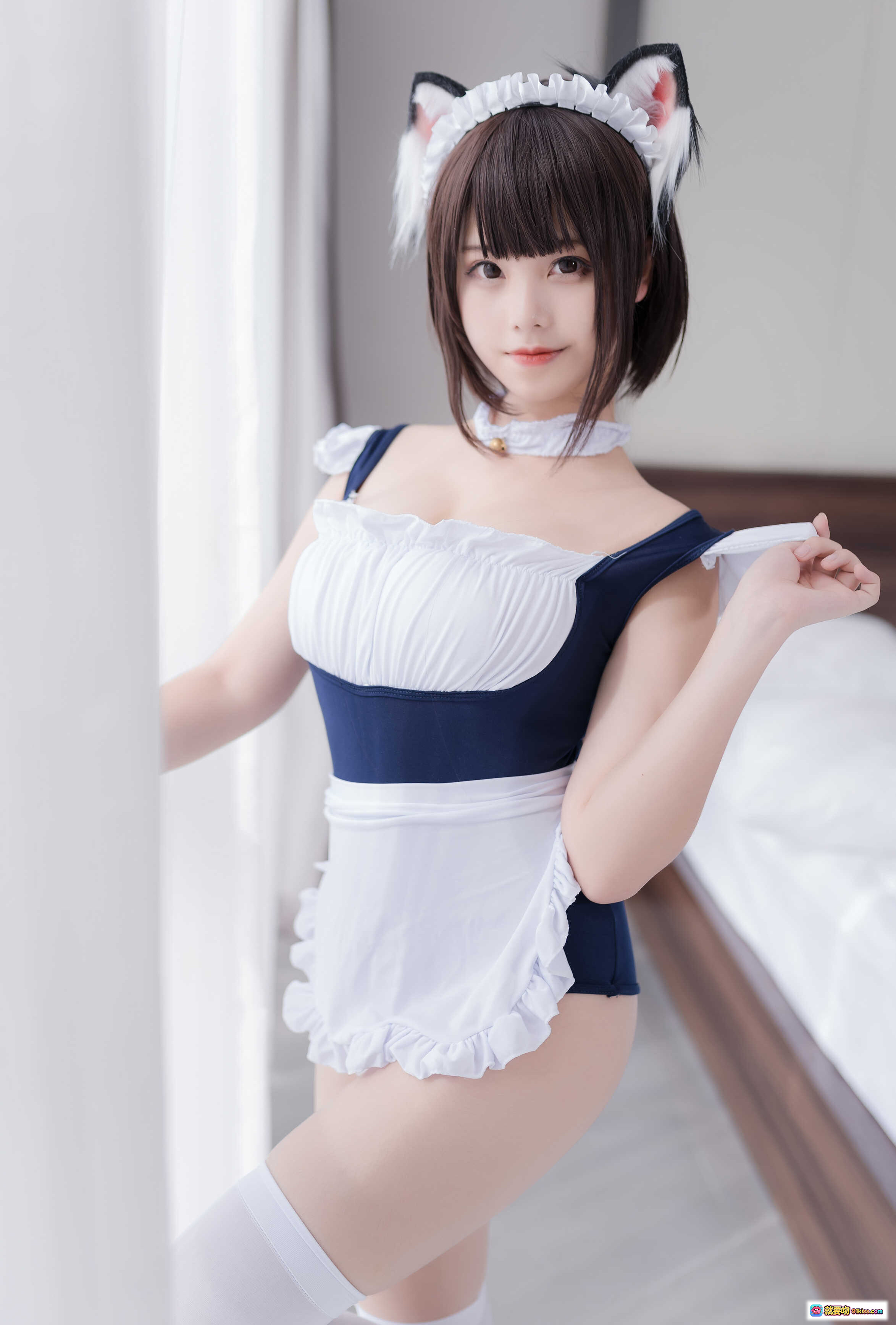 图片[6] - 蜜汁猫裘NO.009女仆兽耳娘写真 41P高清美图 白色蕾丝女仆装 猫耳发箍 白丝袜 床上私房照 - 就要吻