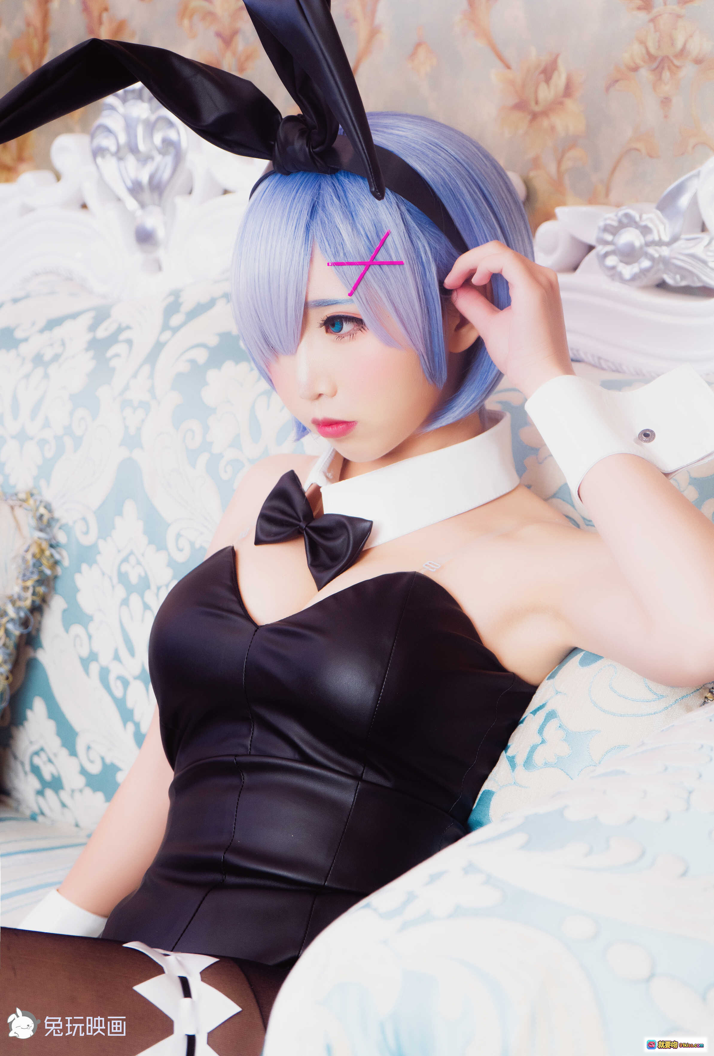 图片[8] - 面饼仙儿NO.007兔女郎Cosplay写真｜蓝发黑丝高跟鞋性感私房照52P高清图集 - 就要吻