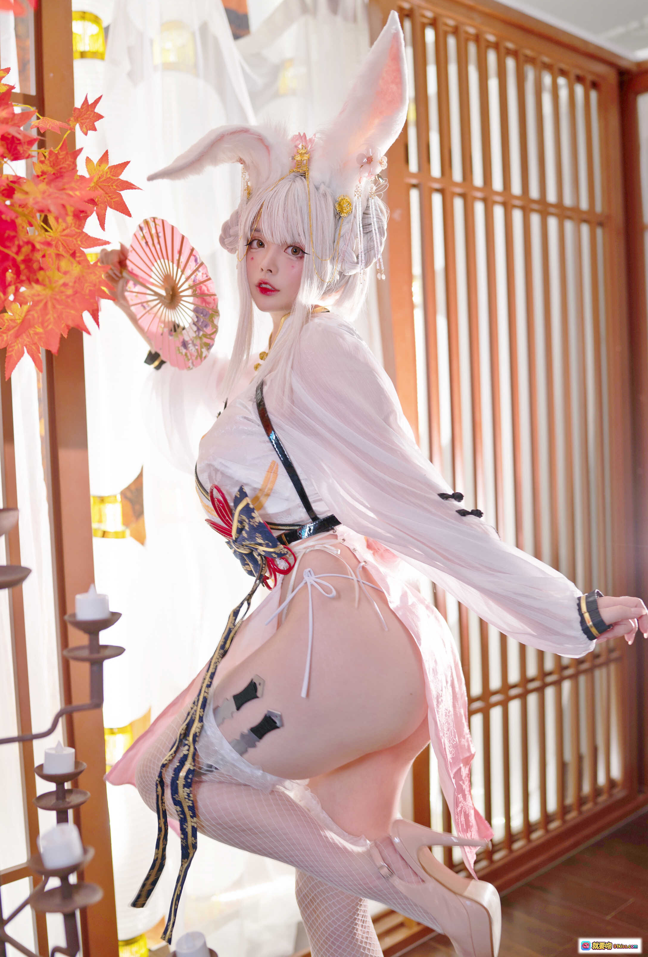 图片[4] - NinJa阿寨寨NO.005肉肉大白兔Cosplay写真｜白发兔耳少女｜渔网袜诱惑｜和风室内美拍｜55P高清图集 - 就要吻