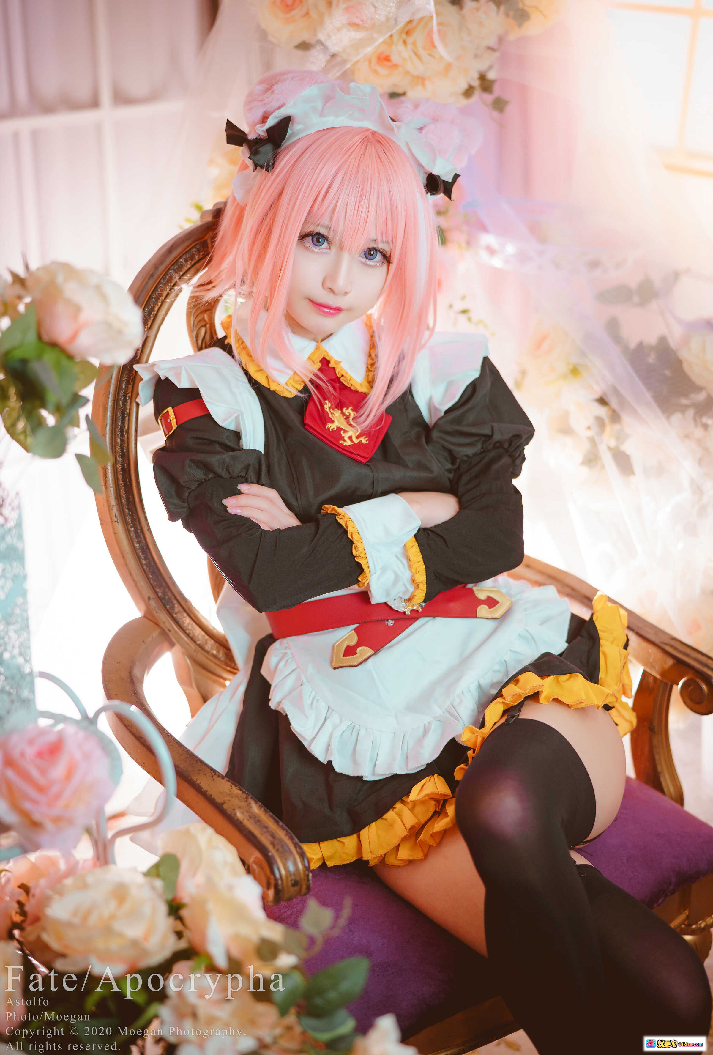 图片[6] - Fate/Grand Order Astolfo女仆装Cosplay 粉发双马尾 萌系女仆服 优雅床景写真 Fate/Apocrypha角色还原 - 就要吻
