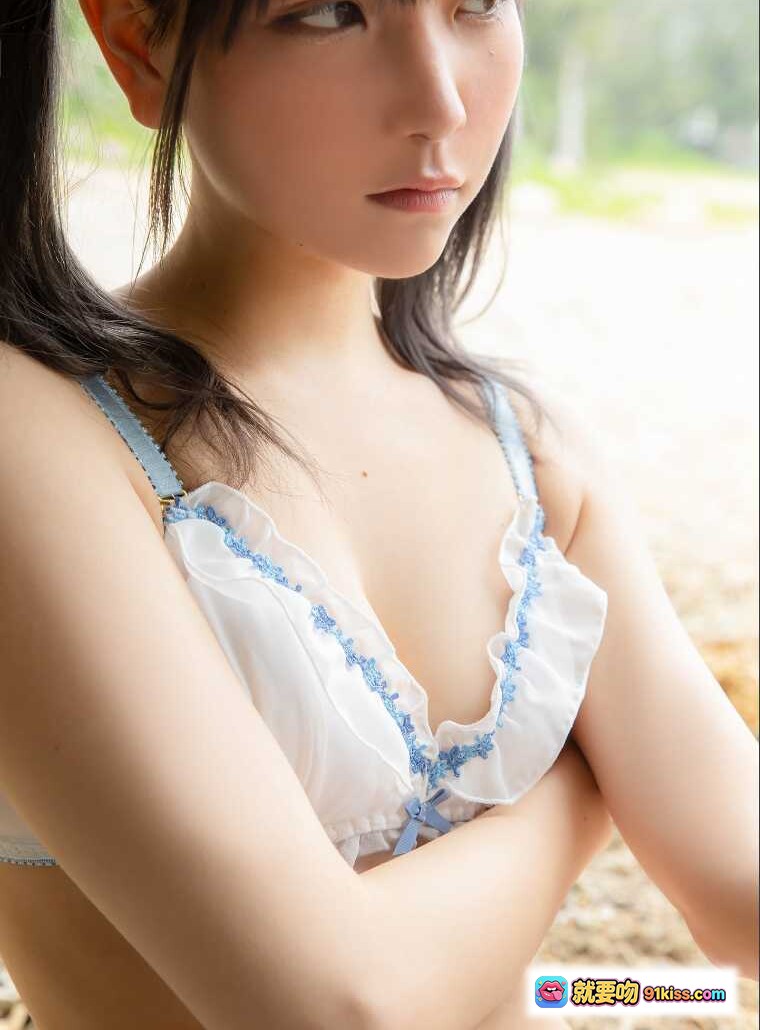 图片[7] - 海辺のフェティッシュ｜ハレムあまつ様フェチグラビア｜美麗版34P｜清楚系女子制服水着写真集 - 就要吻