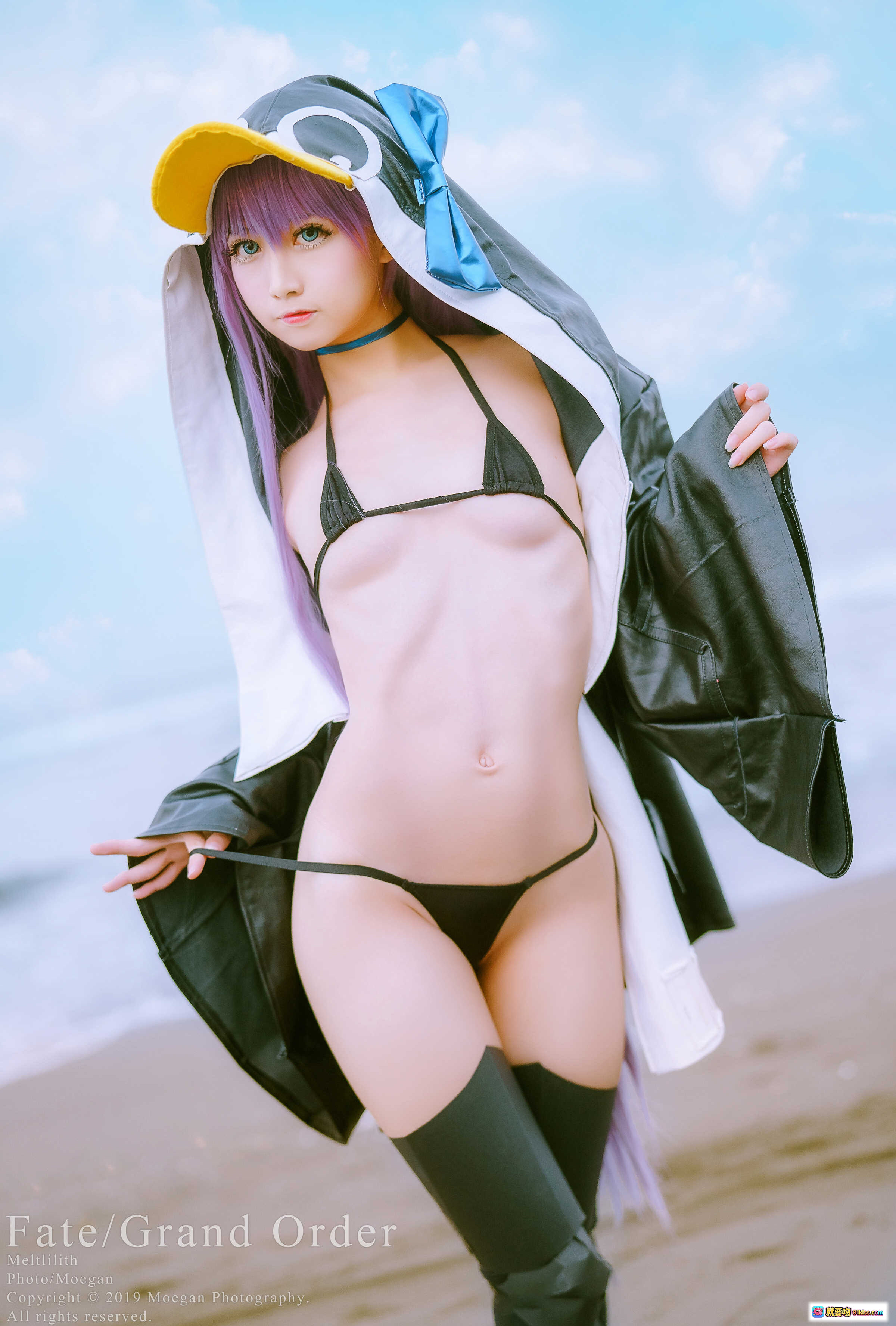 图片[3] - Fate/Grand Order溶解莉莉丝泳装cosplay海滩写真｜梅尔特莉莉丝水着ver｜企鹅相伴｜夏日海边性感造型 - 就要吻