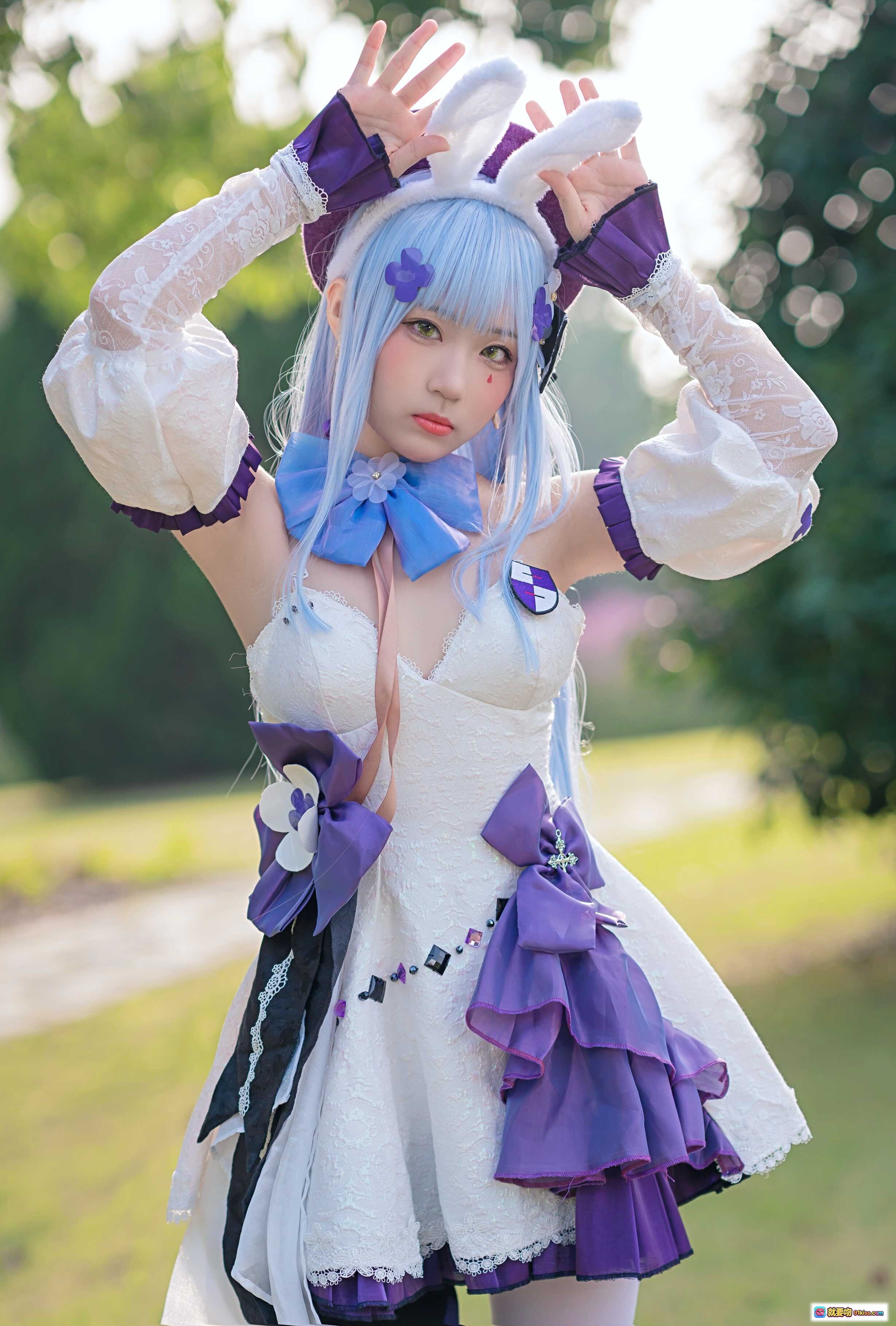 弥美Mime NO.015 少女前线 HK416 Cosplay 白紫兔耳洛丽塔 蓝发少女户外写真 20P高清图集 - 就要吻
