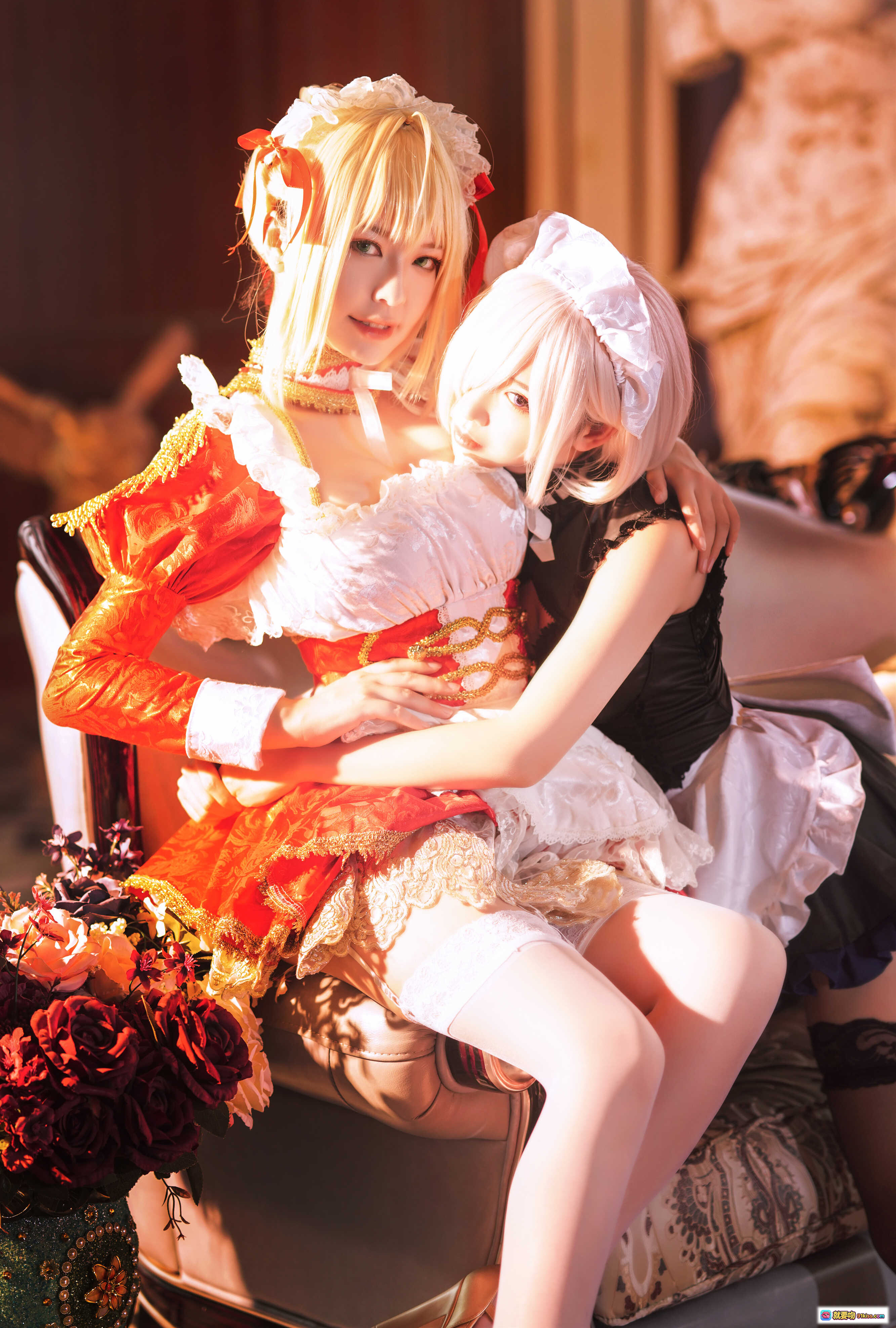 图片[9] - 面饼仙儿NO.079 Claudius x Kyrielight女仆Cosplay 半半子X面饼仙儿精致双人写真 豪华室内场景香槟花束优雅摆拍 - 就要吻