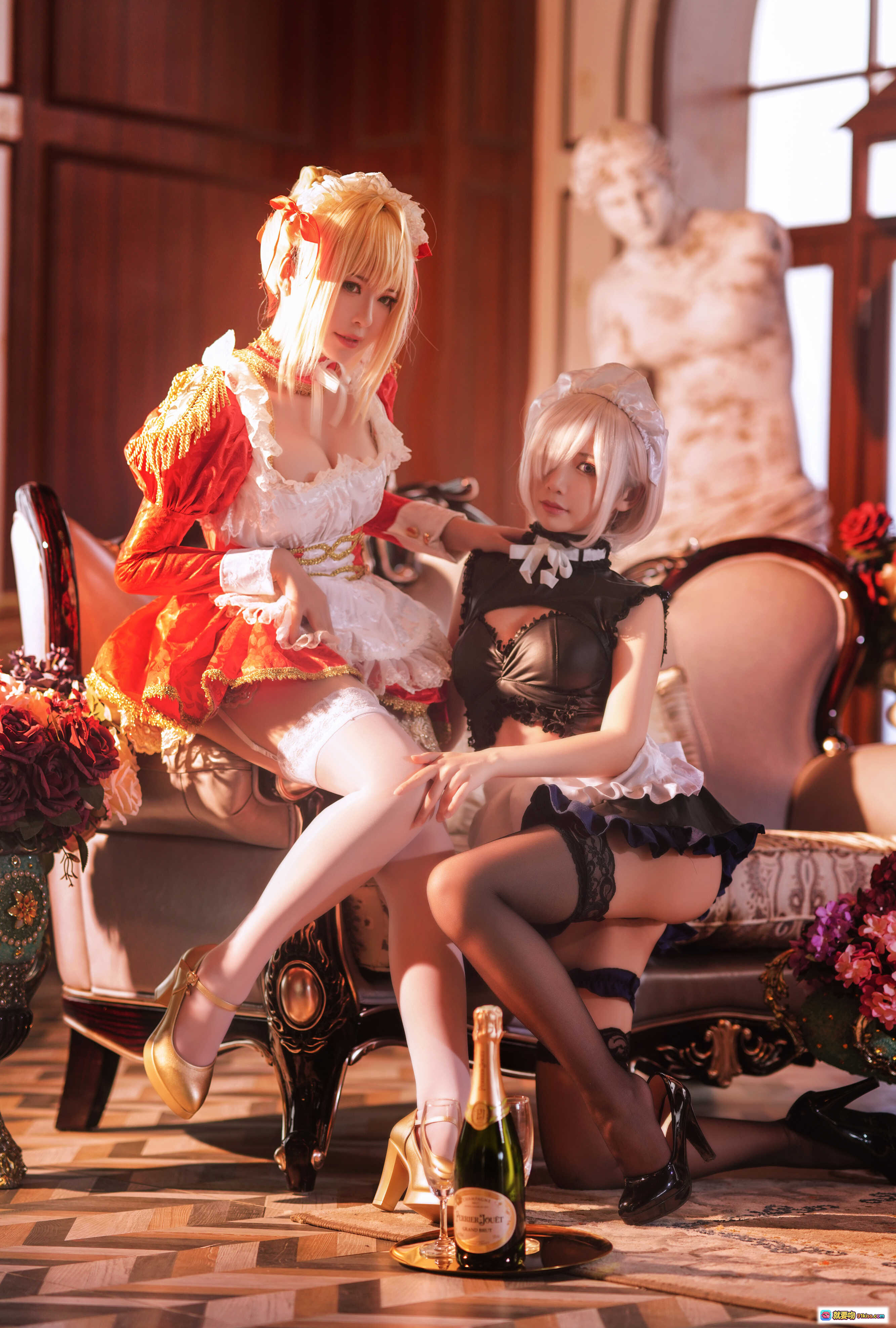 图片[6] - 面饼仙儿NO.079 Claudius x Kyrielight女仆Cosplay 半半子X面饼仙儿精致双人写真 豪华室内场景香槟花束优雅摆拍 - 就要吻
