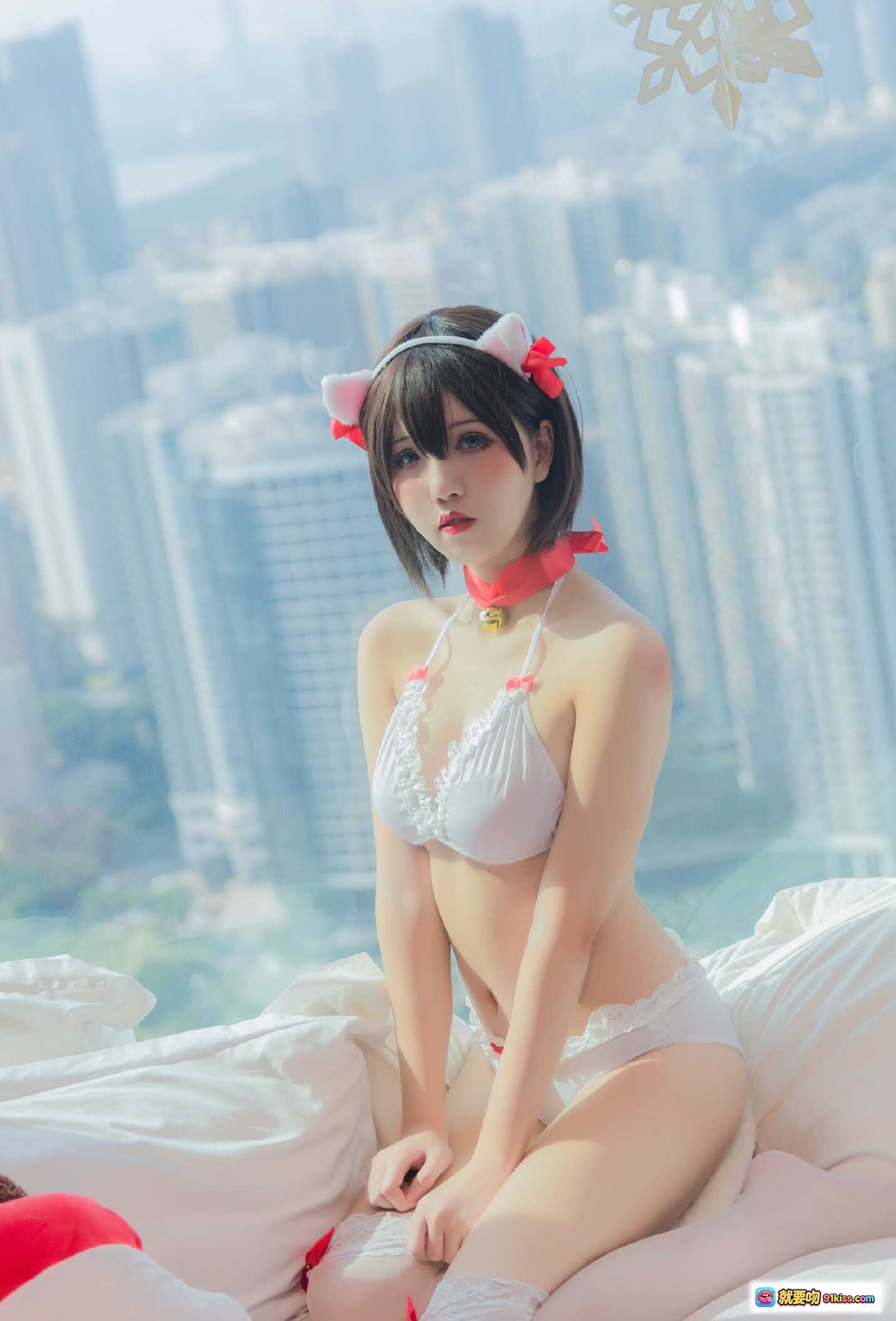 图片[6] - 阿薰kaOri NO.013 圣诞限定写真 20P 30MB 白色蕾丝内衣 红色丝带装饰 猫耳发饰 节日氛围感 Cosplay美少女 柔光拍摄 高清图集 - 就要吻