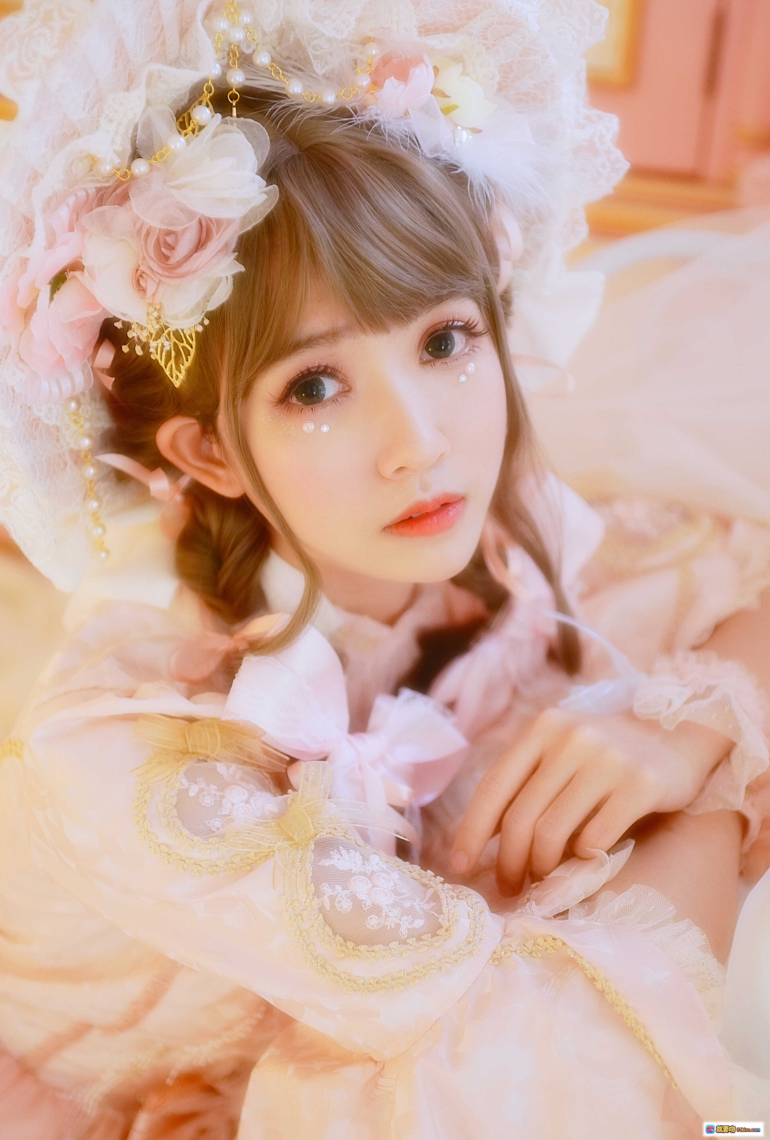 图片[3] - 鳗鱼霏儿NO.045猫系洛丽塔写真｜粉色梦幻圣诞树+独角兽装饰+蕾丝蓬裙+柔光氛围感少女摄影 - 就要吻