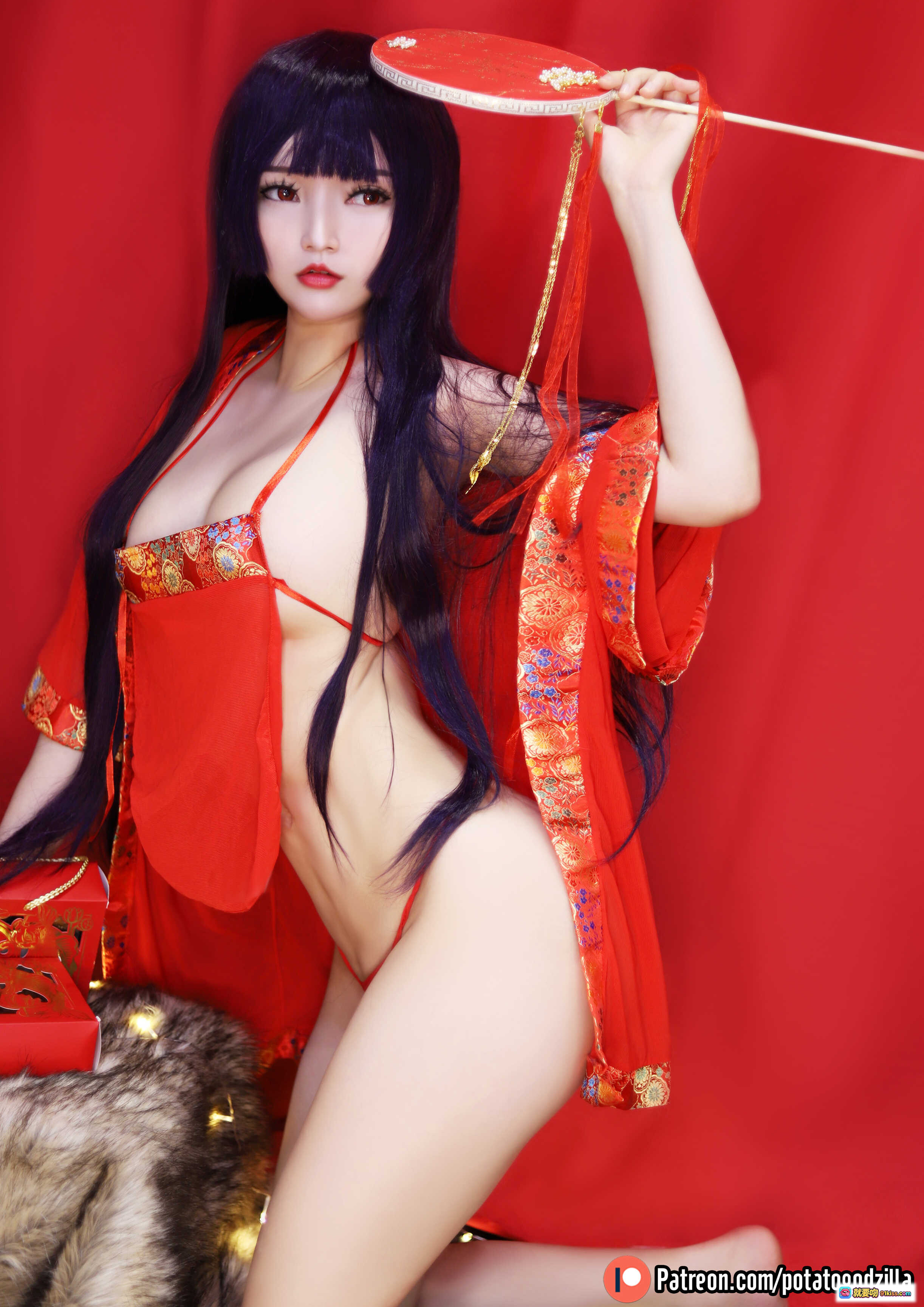 图片[4] - Potato Godzilla NO.012 中秋主题红裙Cosplay写真 2020年节日限定 16P高清美图 东方风情性感造型 红色背景氛围感十足 - 就要吻