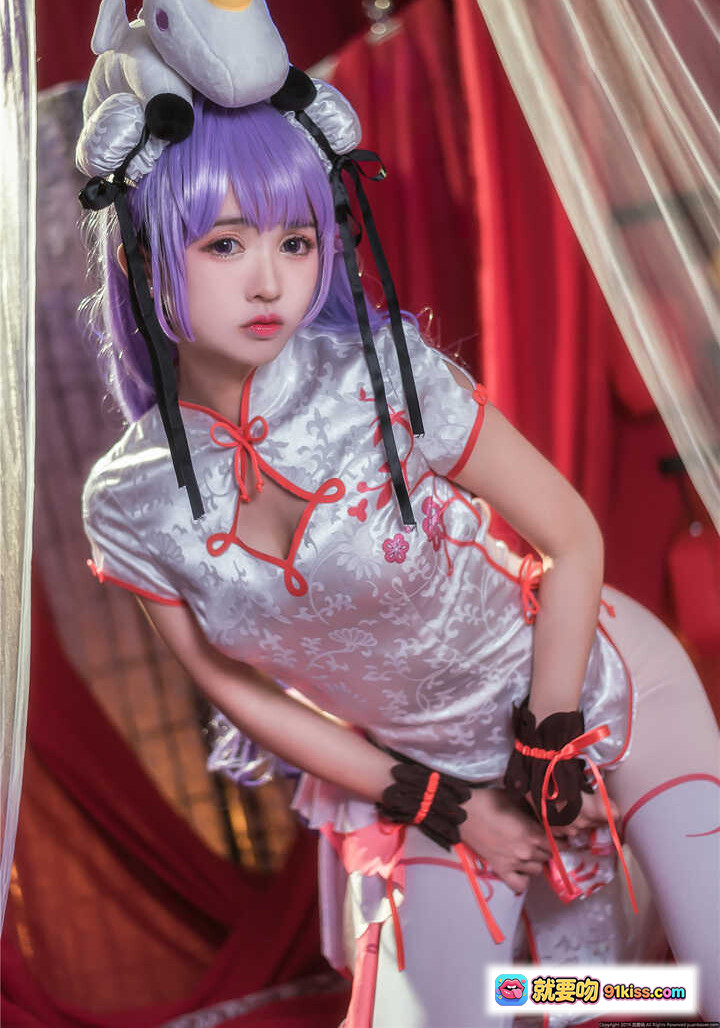 图片[5] - 鳗鱼霏儿NO.014碧蓝华裳独角兽cosplay写真 紫发少女红白旗袍白丝美腿高跟鞋梦幻纱幔场景 - 就要吻