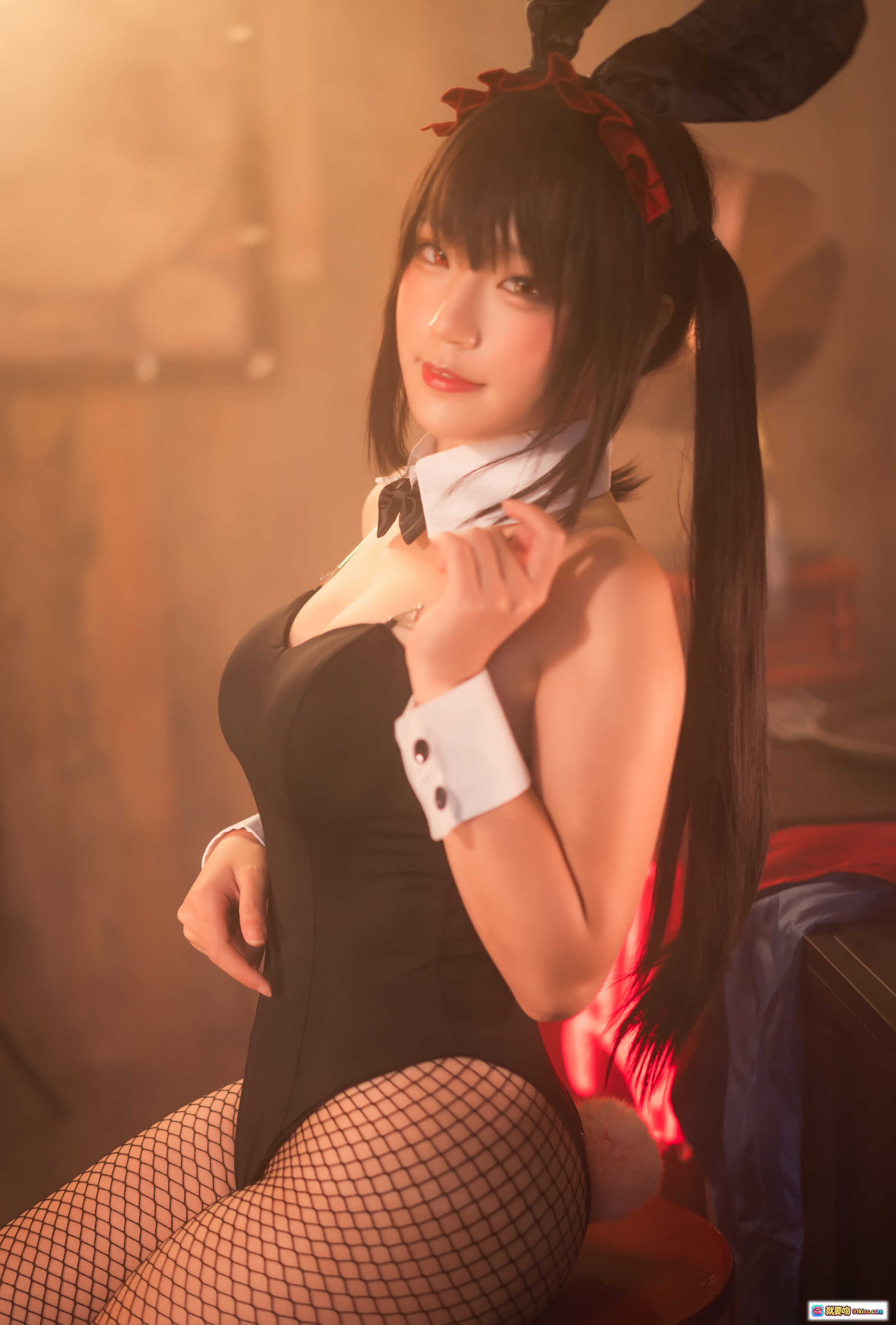 图片[3] - 弥美Mime NO.011 時崎狂三 Cosplay写真｜兔耳黑发少女｜渔网袜高跟鞋｜木质背景氛围感｜29P高清图集 - 就要吻