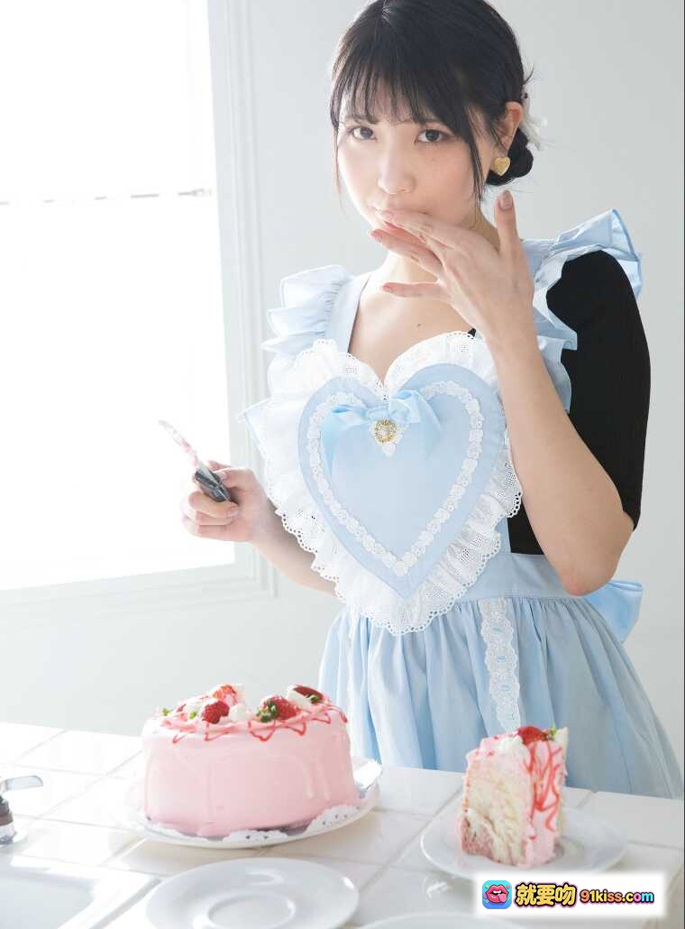 图片[7] - あまつ様フェチグラビア「昼夢のフェティッシュ」美麗版32P｜黒トップス×ピンクファー靴下座りポーズ｜セクシー＆清楚系アイドル写真集 - 就要吻