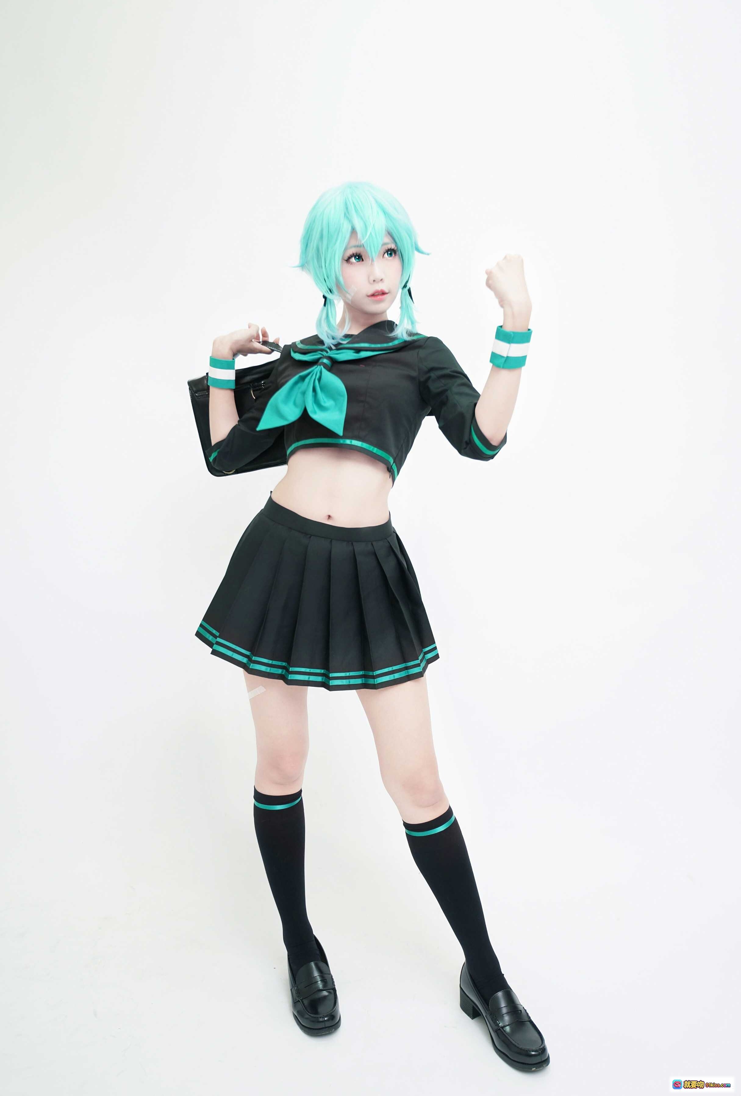 图片[8] - ElyEE子NO.024蓝发少女cosplay黑绿水手服造型清新甜美双臂交叉姿势写真 - 就要吻