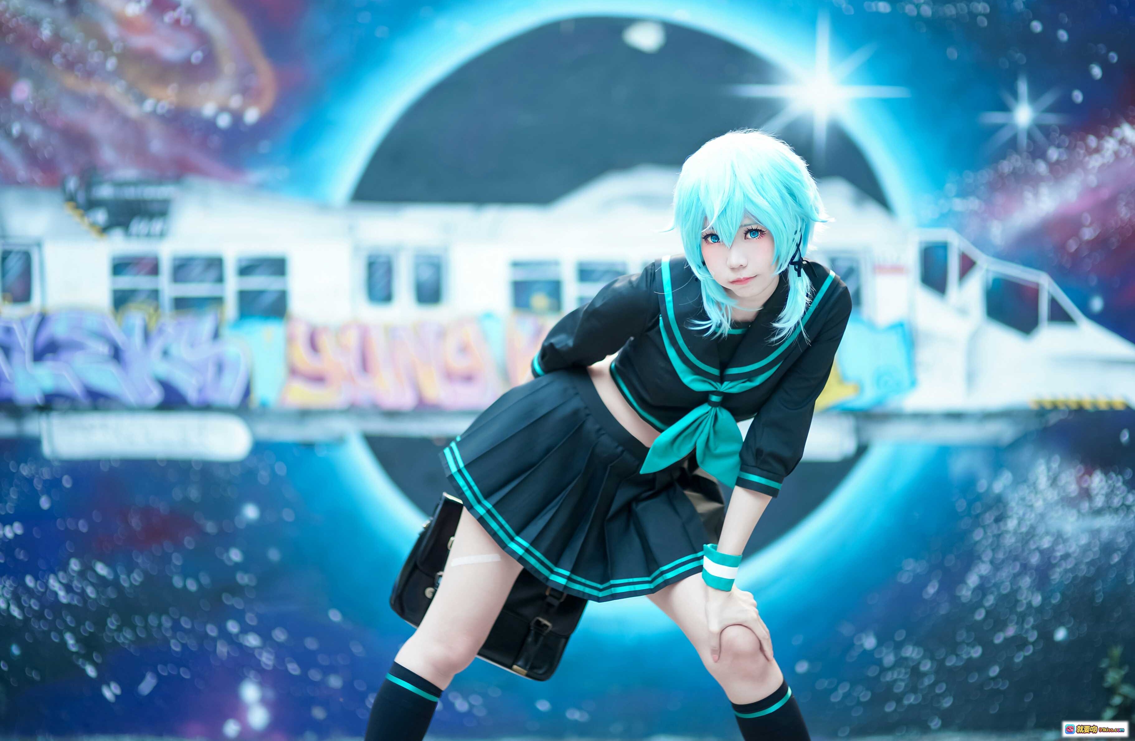 图片[4] - ElyEE子NO.024蓝发少女cosplay黑绿水手服造型清新甜美双臂交叉姿势写真 - 就要吻