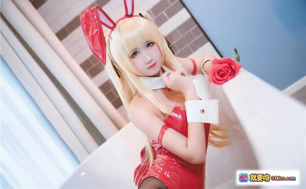 图片[7] - 三度_69 NO.037 兔女郎Cosplay写真｜金发双马尾+红兔耳+白袖扣+性感红裙｜40P高清美图 - 就要吻