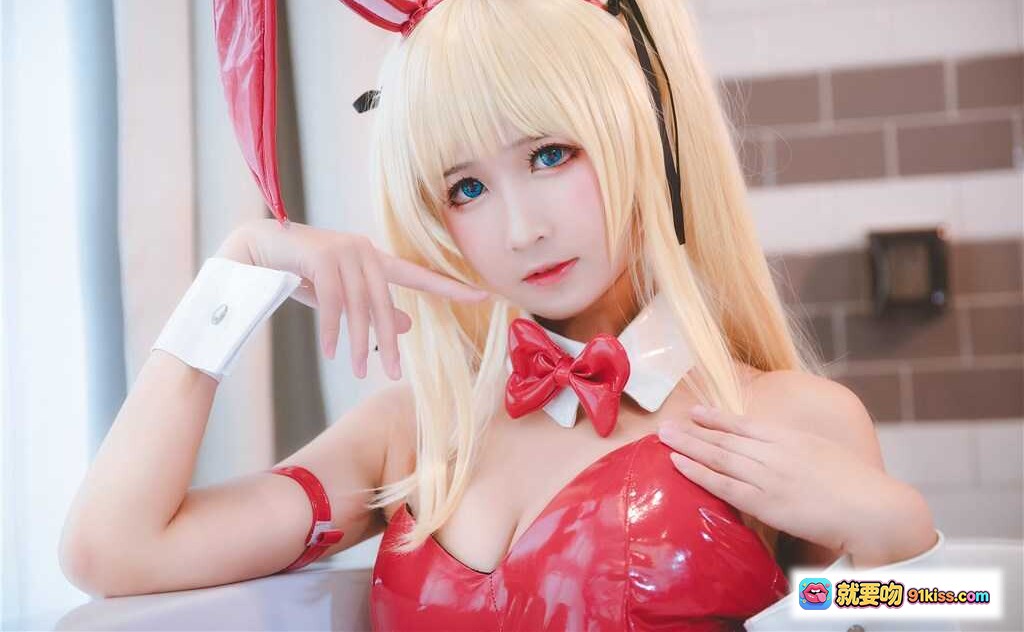 图片[9] - 三度_69 NO.037 兔女郎Cosplay写真｜金发双马尾+红兔耳+白袖扣+性感红裙｜40P高清美图 - 就要吻