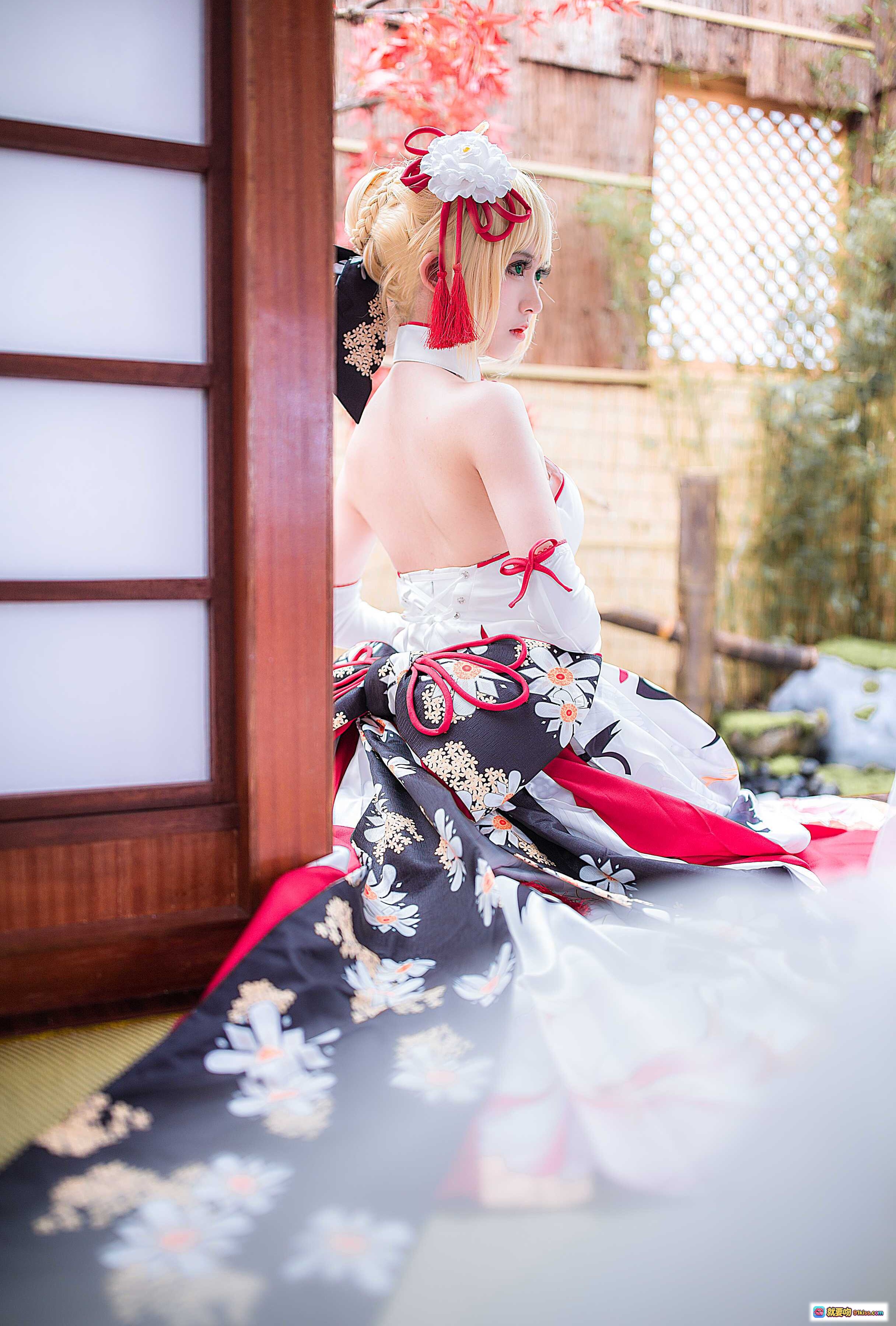 图片[3] - 鳗鱼霏儿NO.002 King of Knight和风礼服cosplay写真 优雅日式传统服饰 精美刺绣飘逸裙摆 18P高清图集 - 就要吻