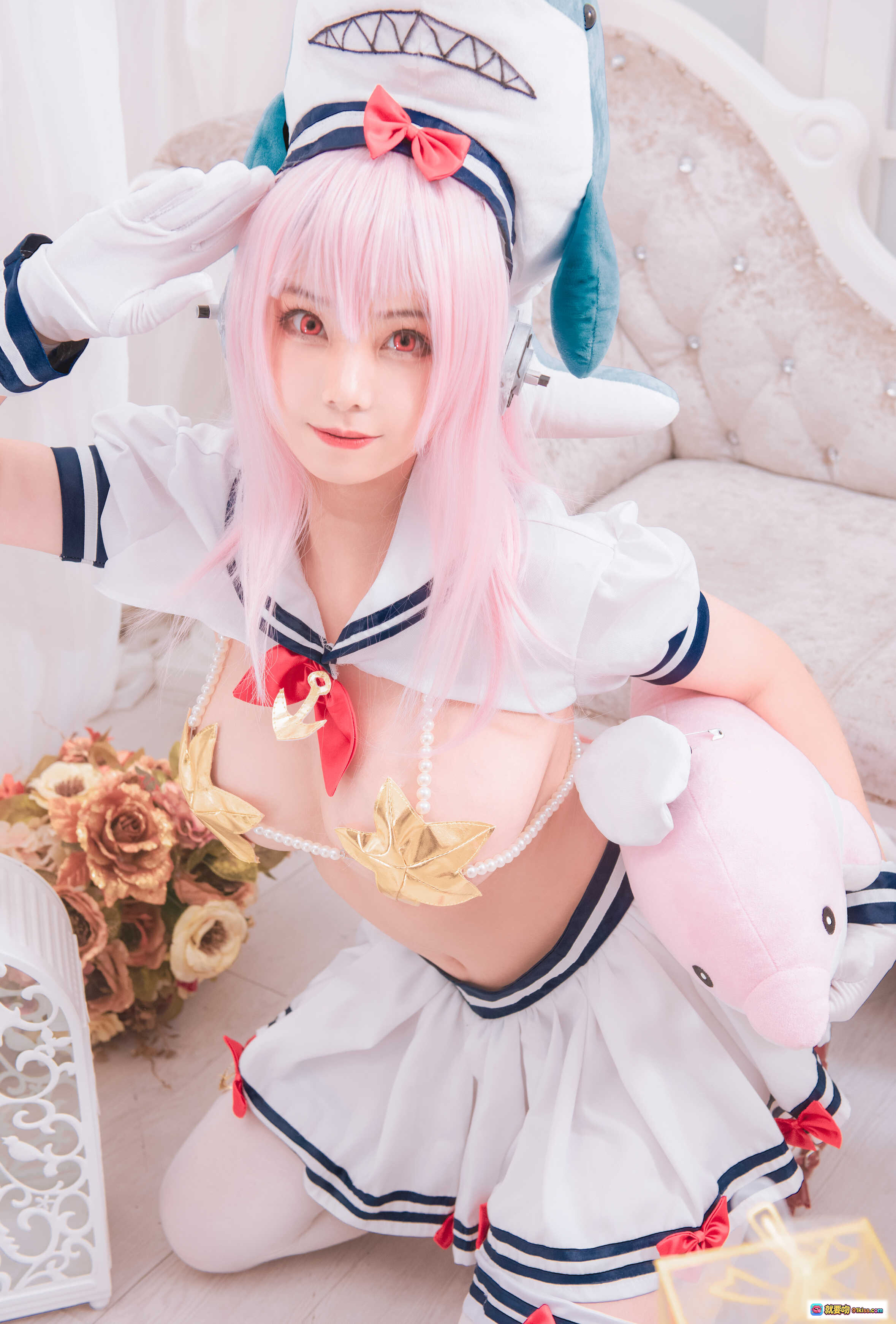 图片[8] - 蜜汁猫裘索尼子双鱼座cosplay 粉发鲨鱼帽水手服比心造型 12P高清写真集 - 就要吻