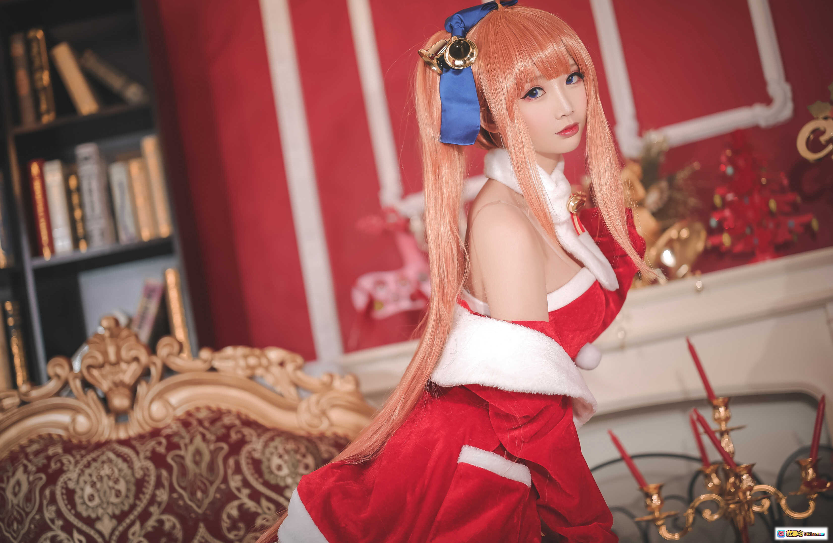 图片[7] - 面饼仙儿NO.047 FAL圣诞Cosplay写真 | 红色绒面圣诞装+黑丝美腿+华丽宫廷背景 | 19P高清图集 - 就要吻