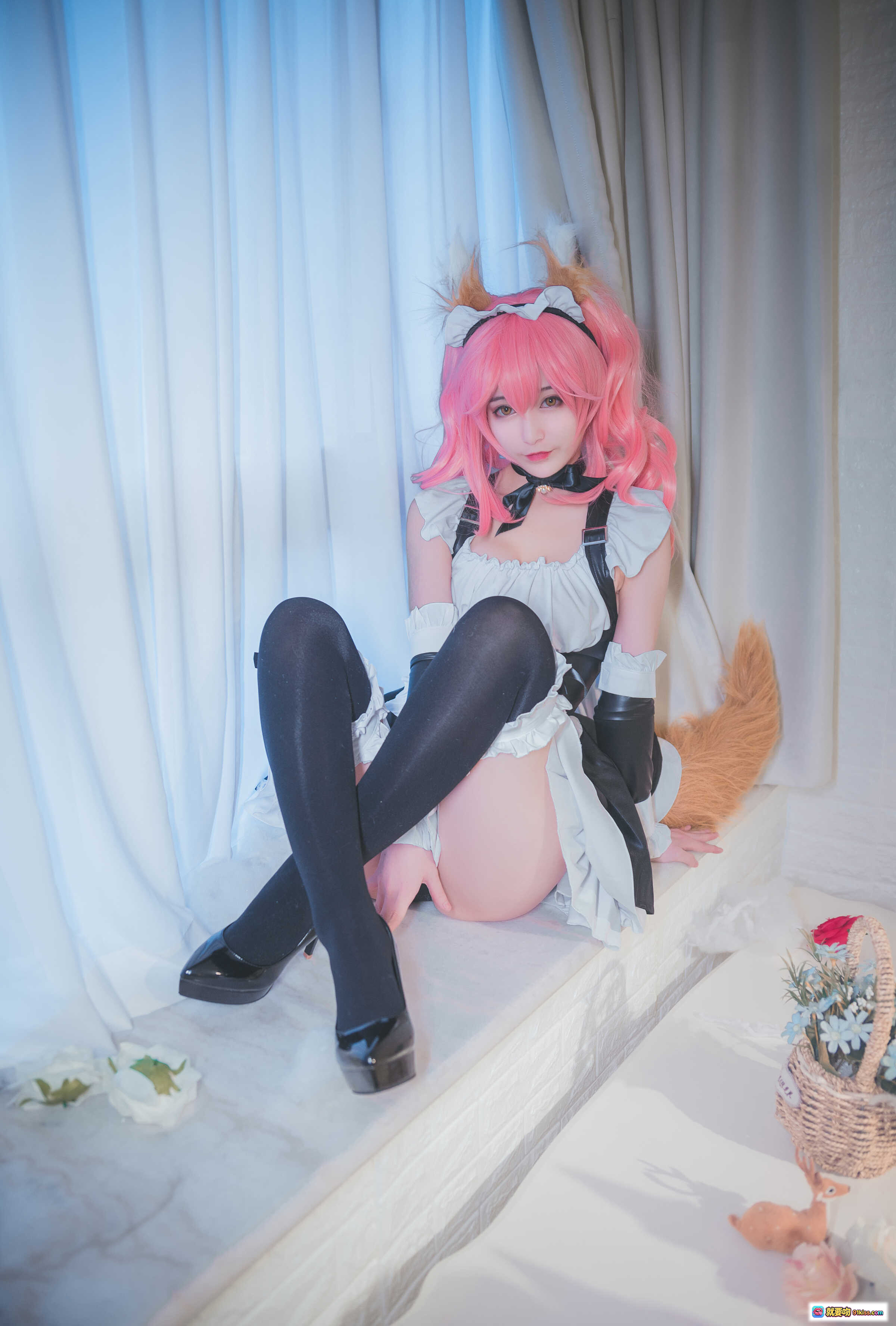图片[1] - 鬼畜瑶NO.013玉藻前女仆cos写真｜粉发猫耳黑丝高跟｜室内唯美摆拍29P - 就要吻