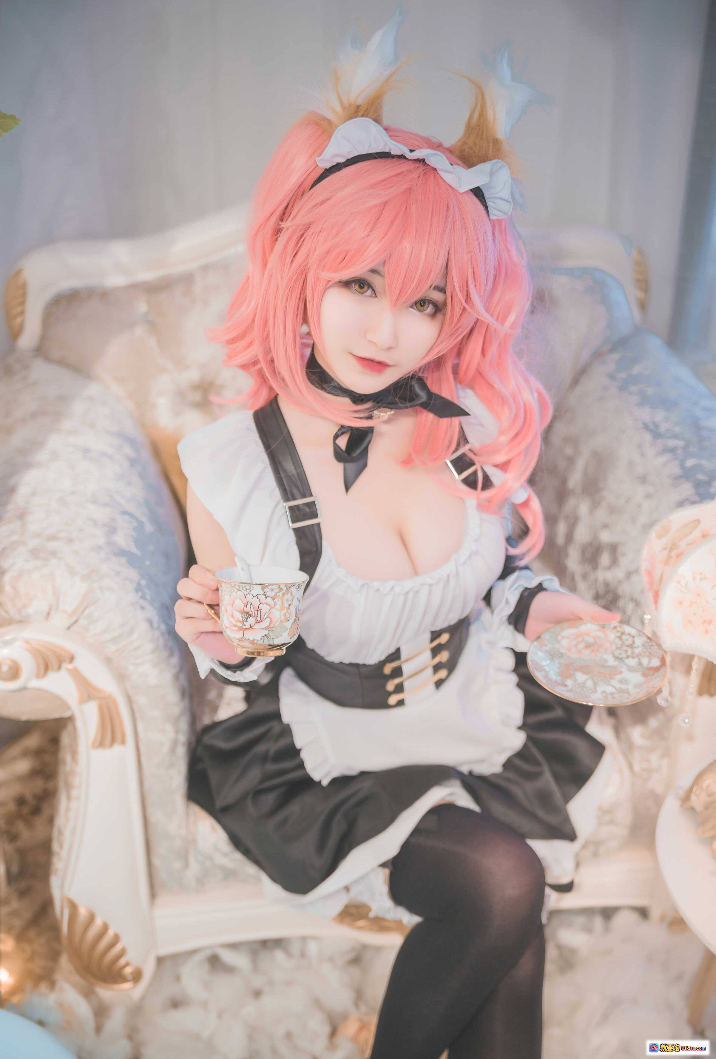 图片[10] - 鬼畜瑶NO.013玉藻前女仆cos写真｜粉发猫耳黑丝高跟｜室内唯美摆拍29P - 就要吻