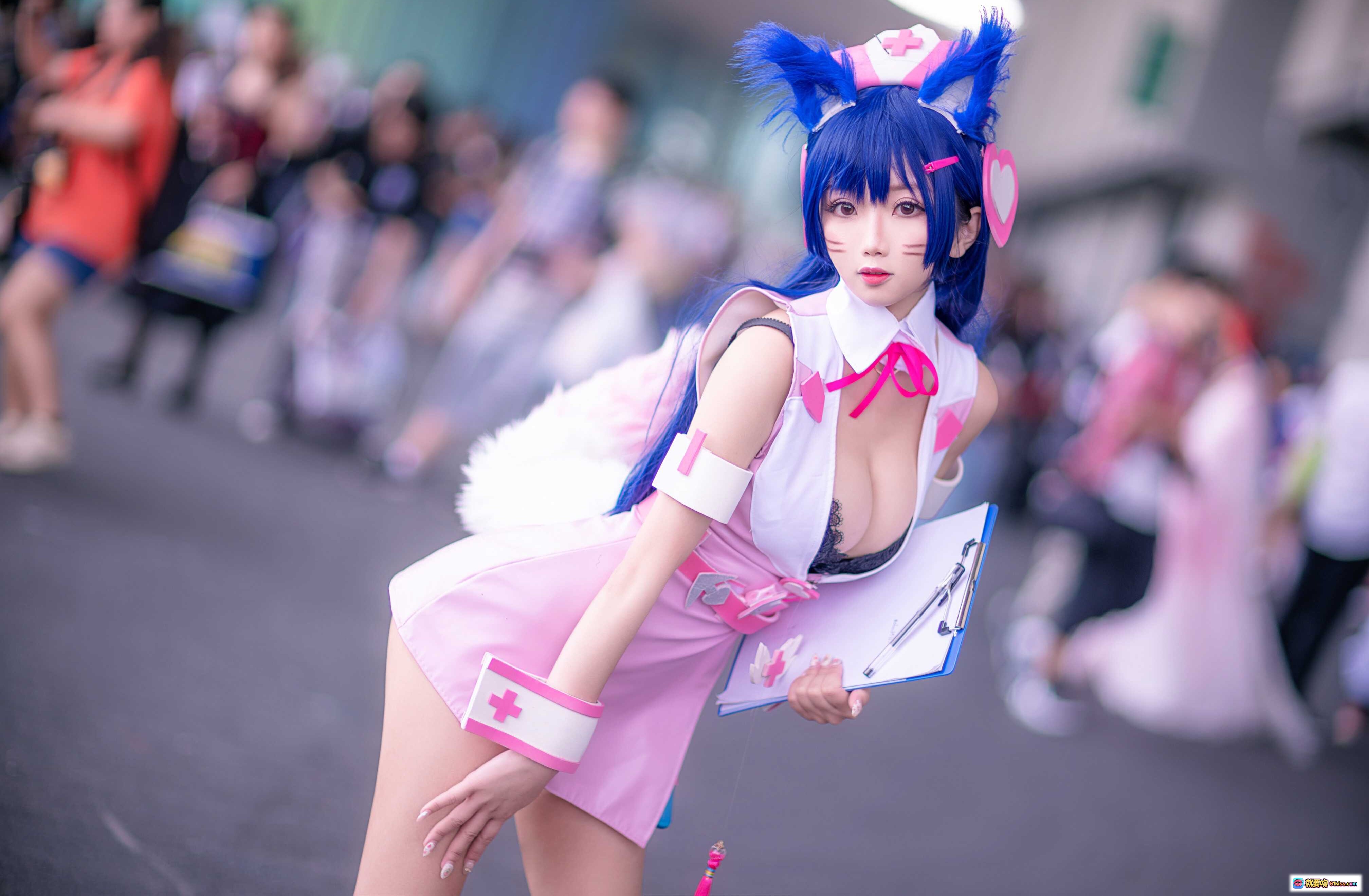 图片[1] - 鬼畜瑶NO.005阿狸cosplay粉色护士装蓝发猫耳萌系写真14P高清图集 - 就要吻