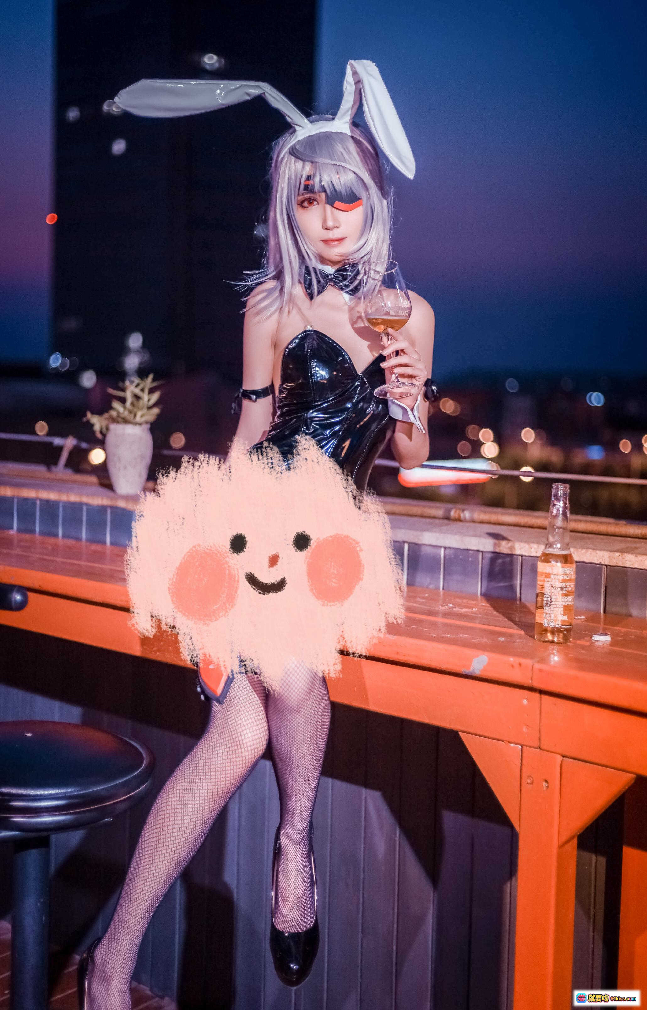 图片[2] - 妖君白研COS拉芙拉·布迪威伊｜IS无限期斯特拉托斯兔耳银发眼罩女仆装Cosplay写真 - 就要吻