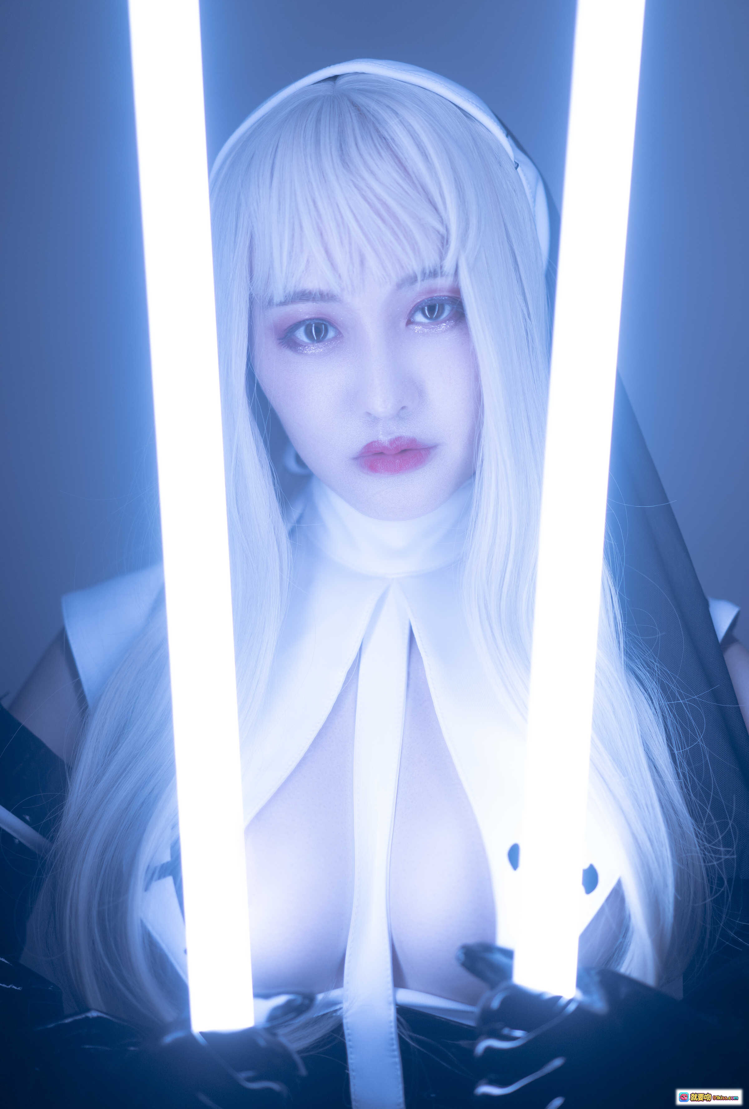 图片[2] - 脱尾巴Mizuki NO.008 尾巴修女cosplay 黑色紧身衣 光剑特效 暗调氛围感 27P高清写真 - 就要吻