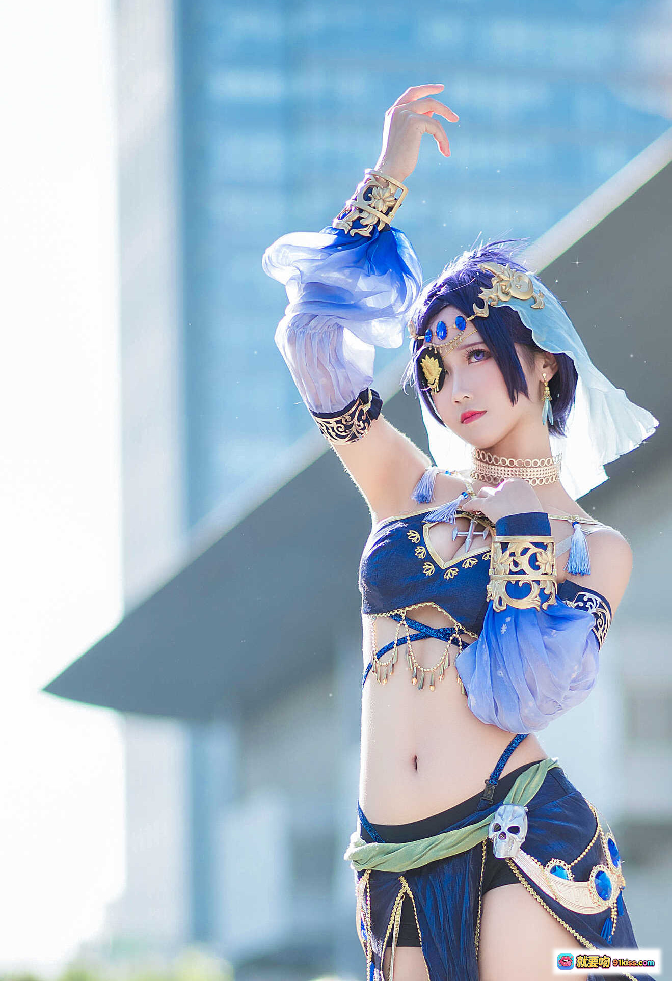 图片[6] - 三度_69 NO.033 一千零一夜 Cosplay 美女 蓝色异域风服饰 高跟鞋 户外阳光拍摄 城市背景 9P高清图集 - 就要吻