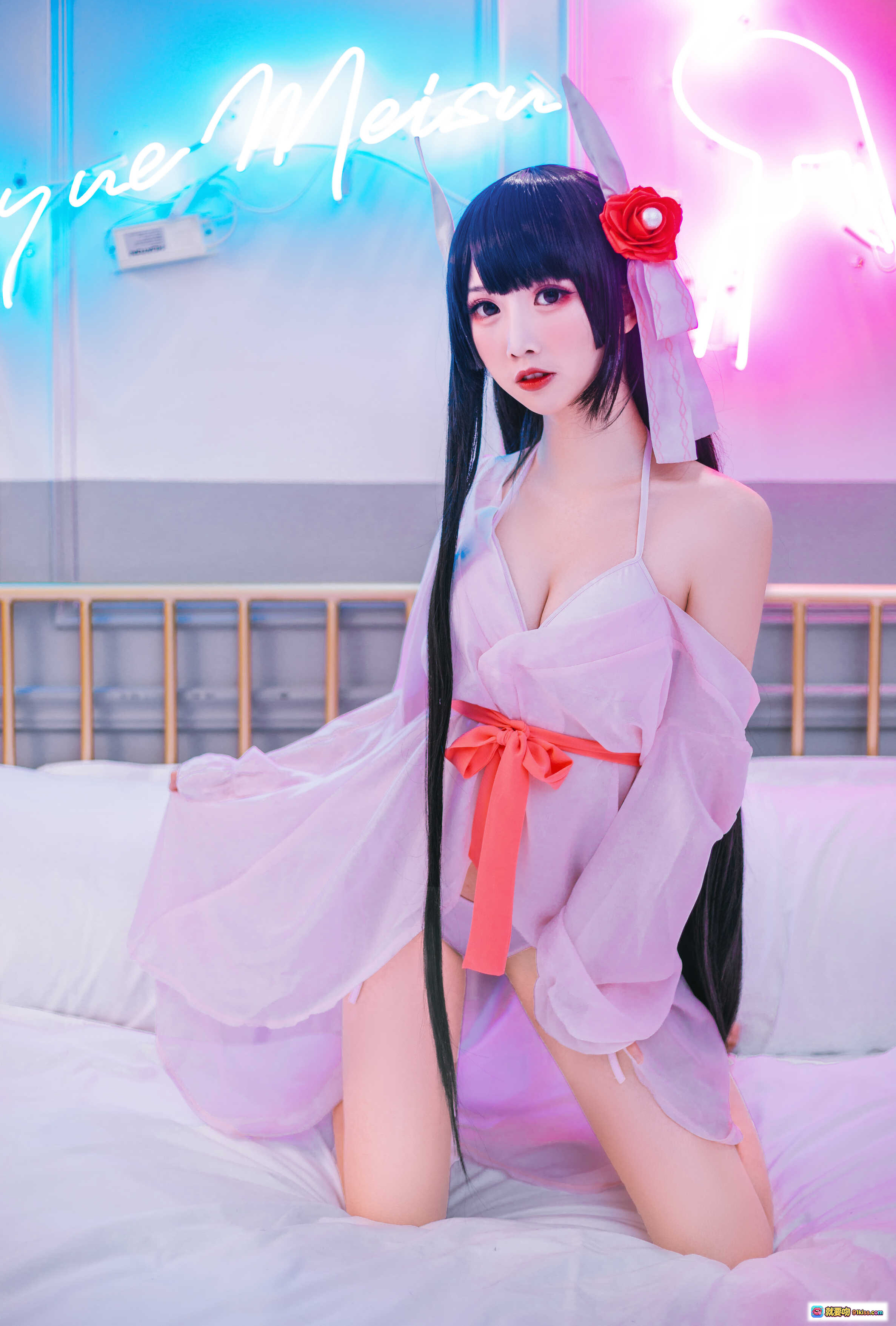 图片[5] - 面饼仙儿NO.060鲟睡衣写真 甜美少女粉系薄纱内衣床上躺姿美腿特写 17P高清图集 - 就要吻