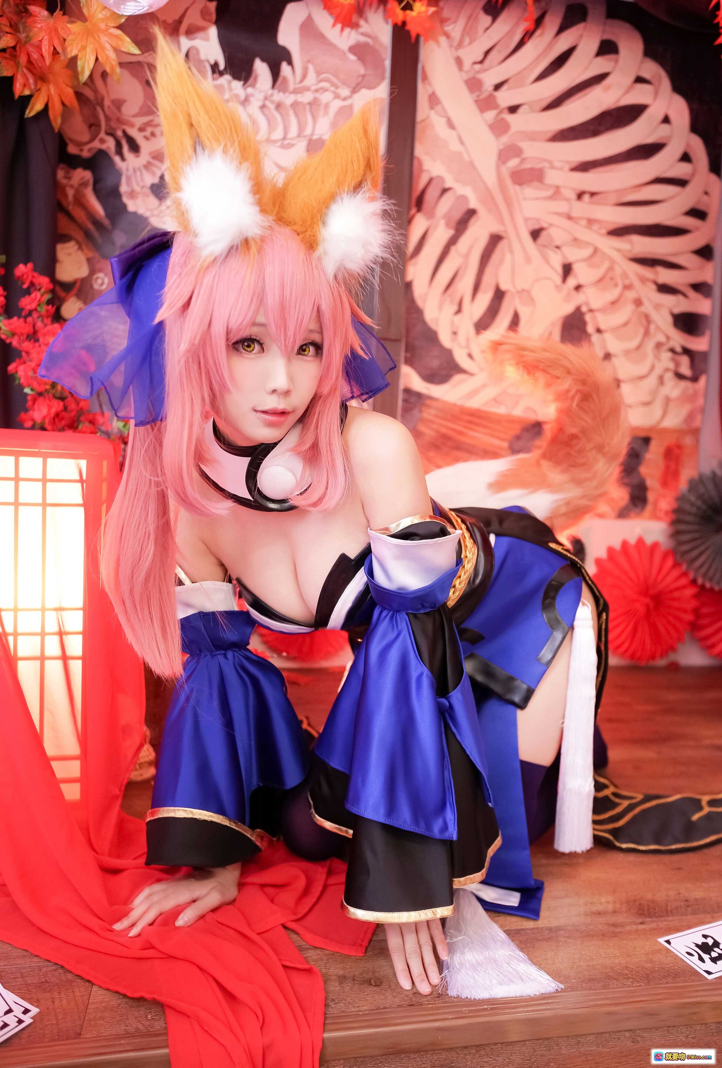 图片[9] - ElyEE子NO.003 粉发狐耳cosplay 紫藤花廊道蓝光写真 高跟紫袜美腿造型 二次元角色扮演摄影 - 就要吻