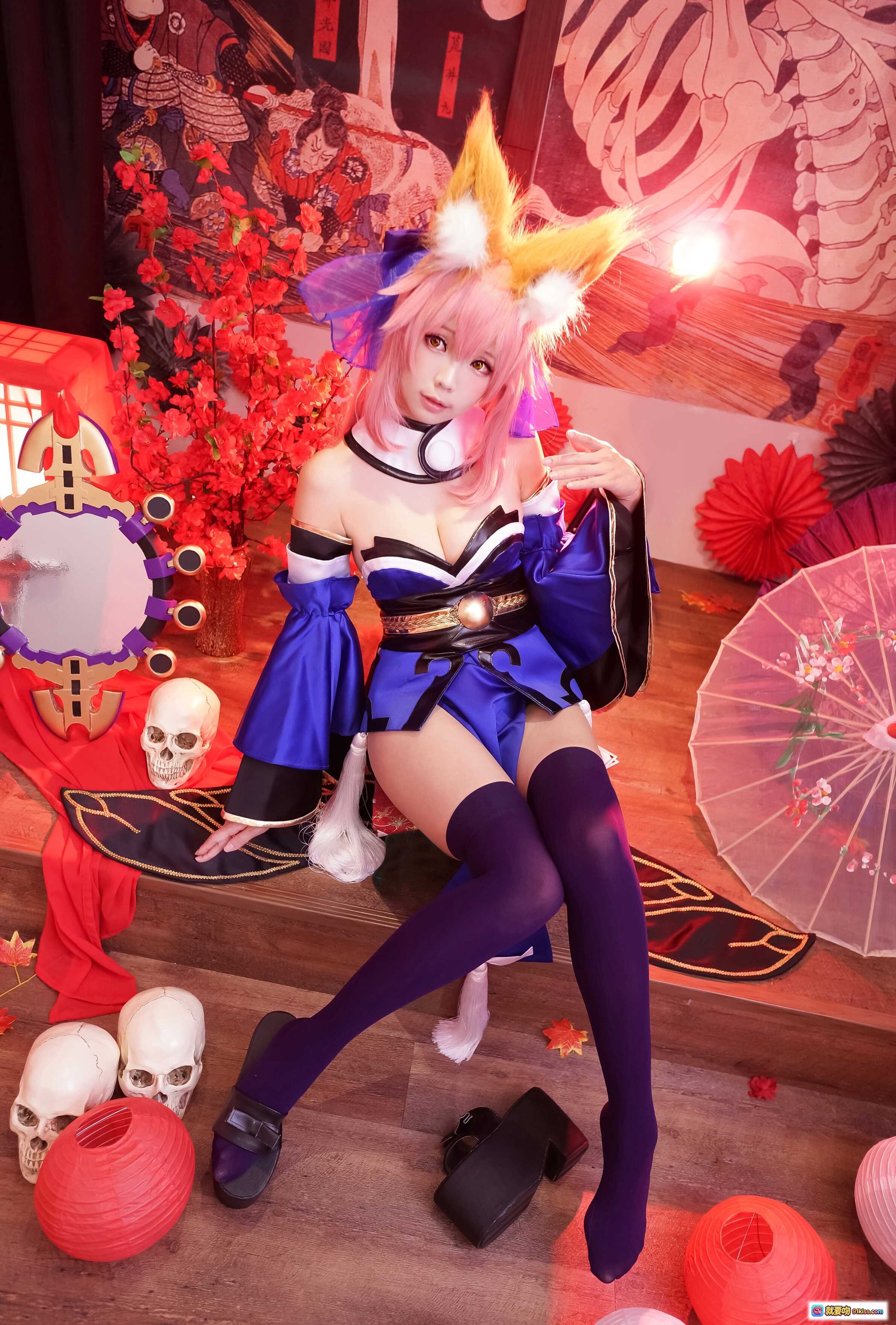 图片[6] - ElyEE子NO.003 粉发狐耳cosplay 紫藤花廊道蓝光写真 高跟紫袜美腿造型 二次元角色扮演摄影 - 就要吻