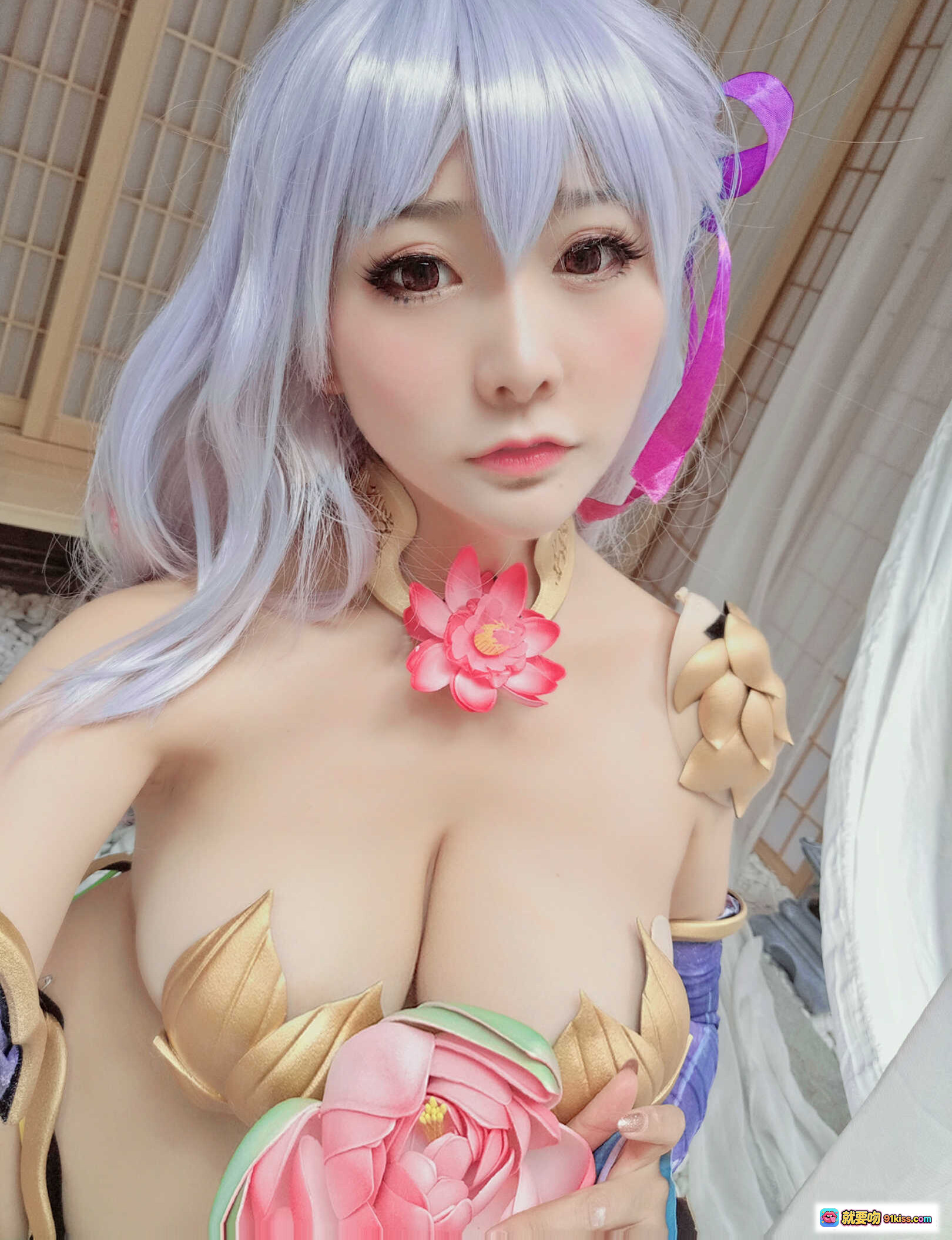 图片[4] - 三刀刀miido NO.012 伽摩 Cosplay 紫发莲花主题 和风场景 精致妆容 金色装饰 蓝紫长袖 9P高清图集 - 就要吻