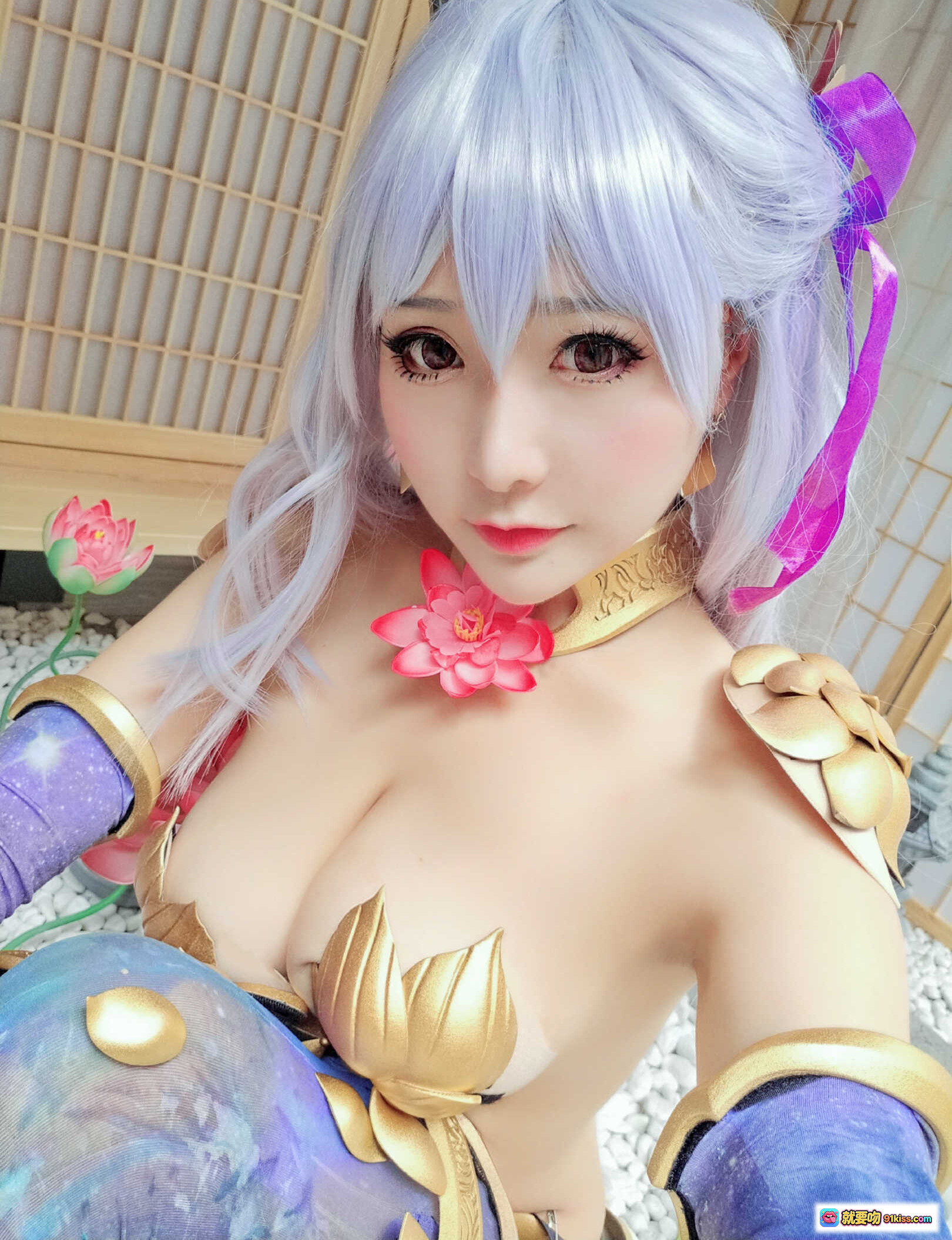 图片[7] - 三刀刀miido NO.012 伽摩 Cosplay 紫发莲花主题 和风场景 精致妆容 金色装饰 蓝紫长袖 9P高清图集 - 就要吻