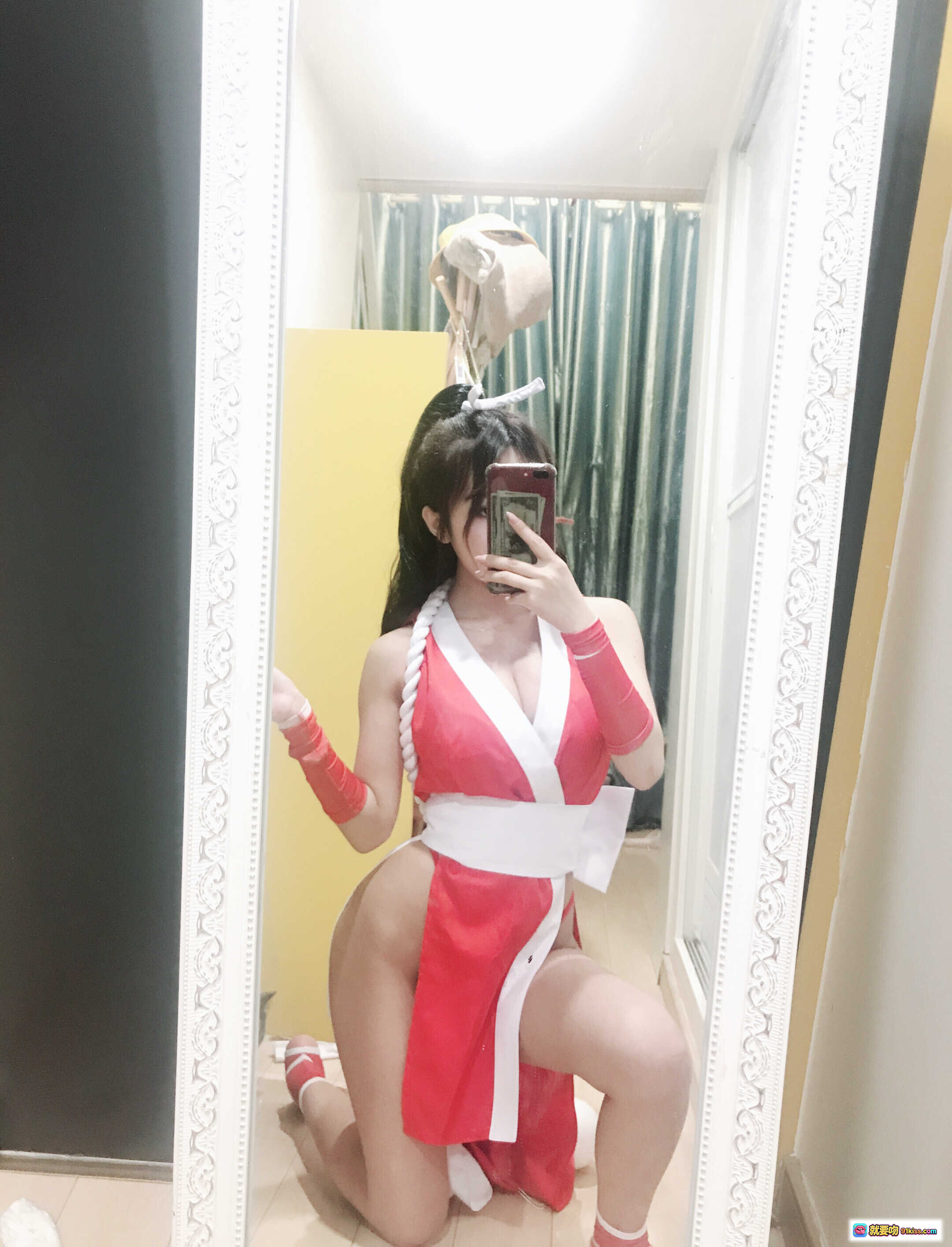 图片[5] - 鬼畜瑶NO.001不知火舞cosplay写真 红白战衣性感跪姿镜前自拍 8P32MB高清图集 - 就要吻