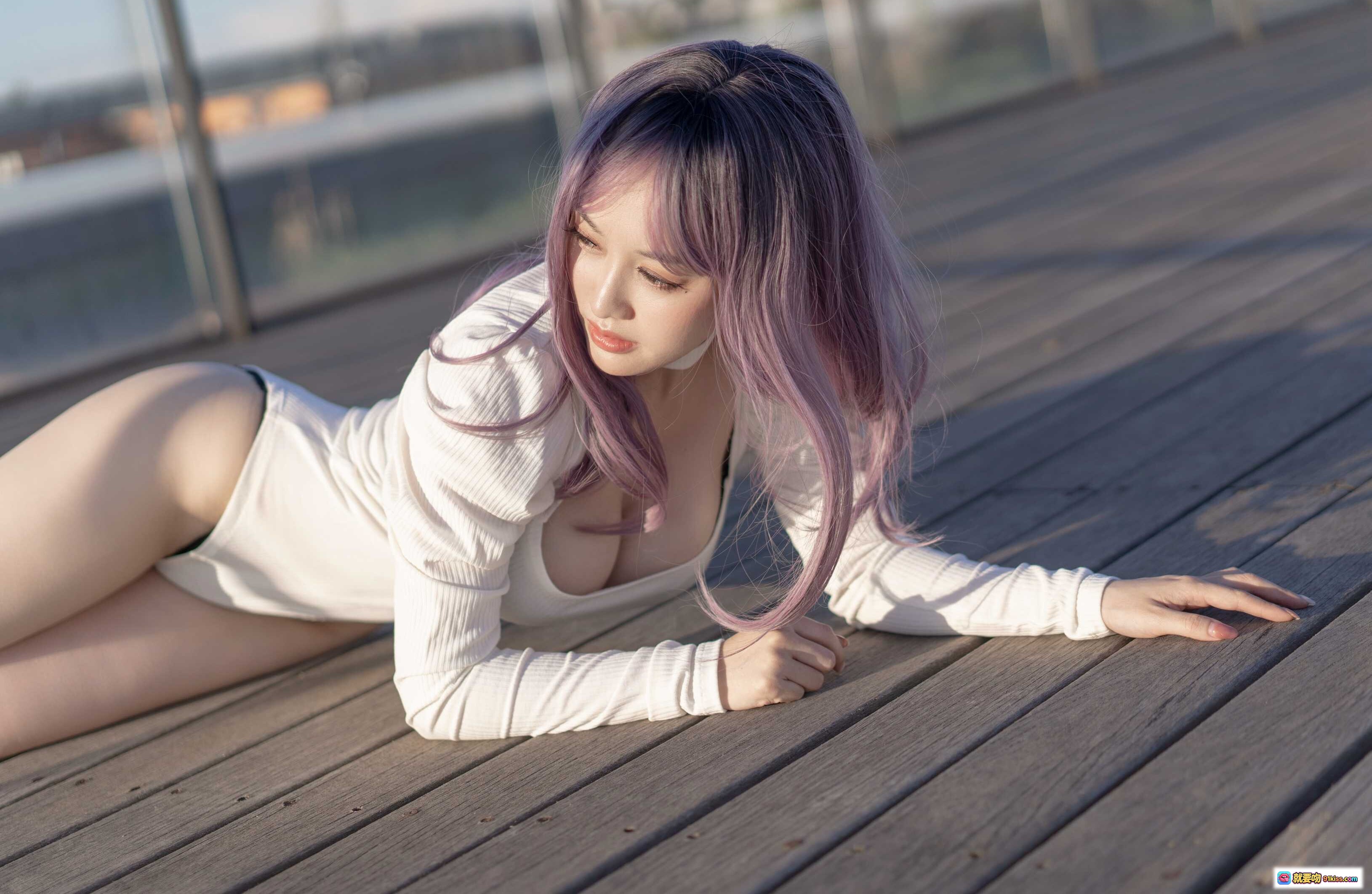 图片[5] - 脱尾巴Mizuki NO.007 尾巴天台写真 43P高清紫发少女户外性感美臀白裙摄影 - 就要吻