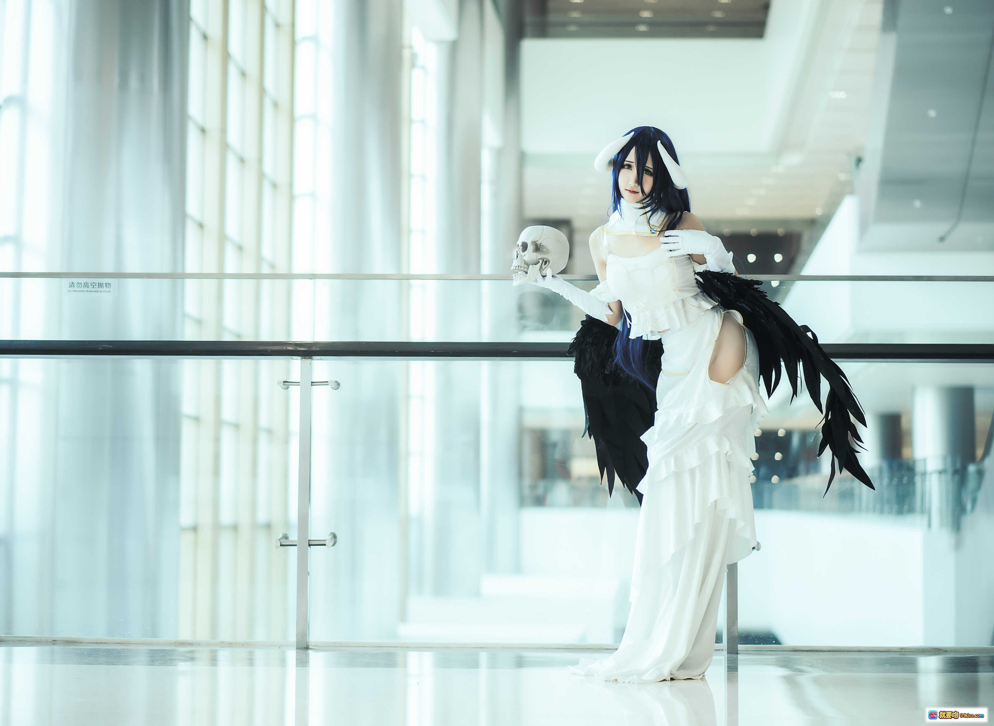 图片[9] - 雅儿贝德cosplay白裙紫发角饰骷髅道具精致还原三度_69 NO.032高画质写真集 - 就要吻