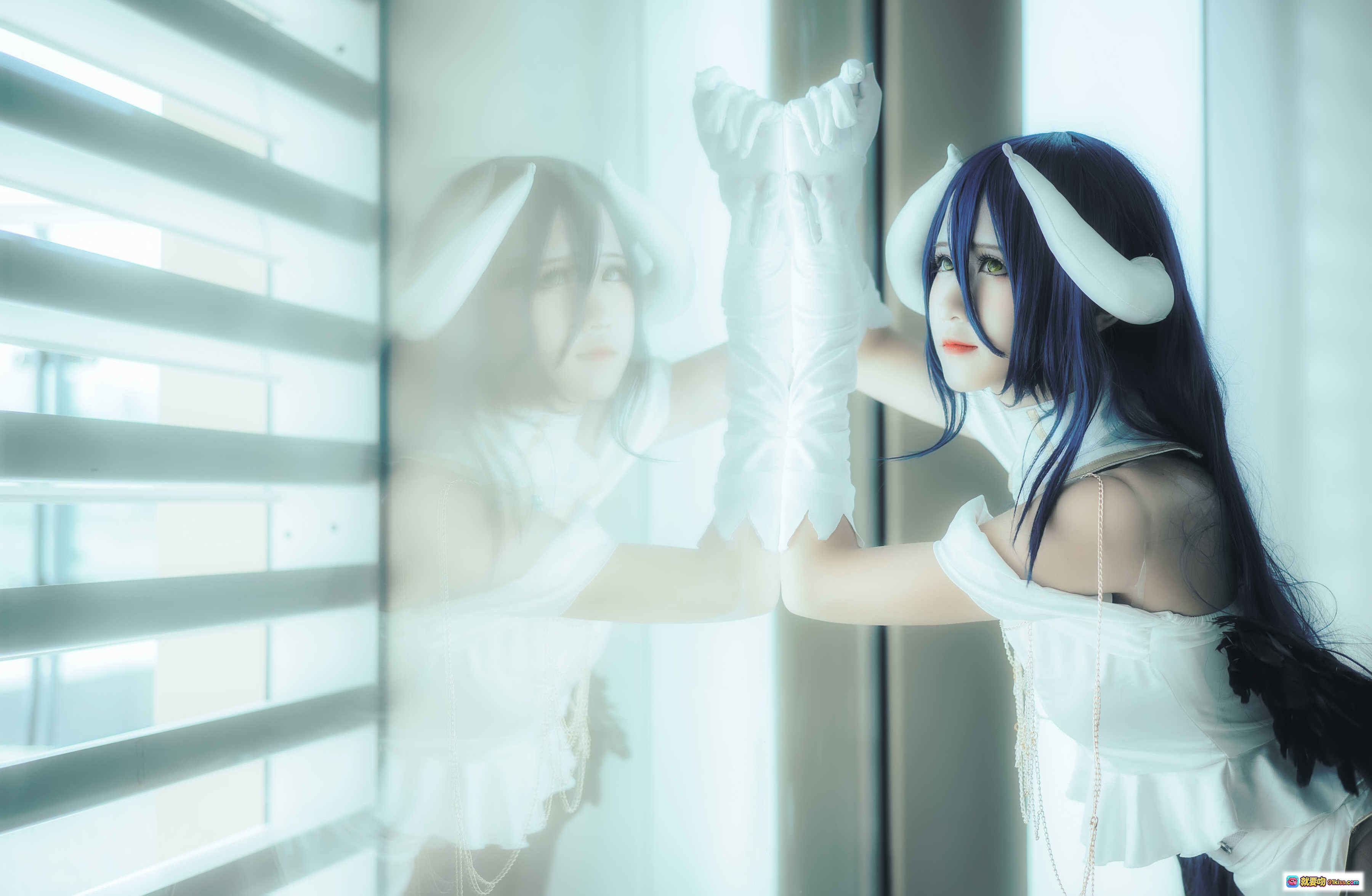 图片[2] - 雅儿贝德cosplay白裙紫发角饰骷髅道具精致还原三度_69 NO.032高画质写真集 - 就要吻