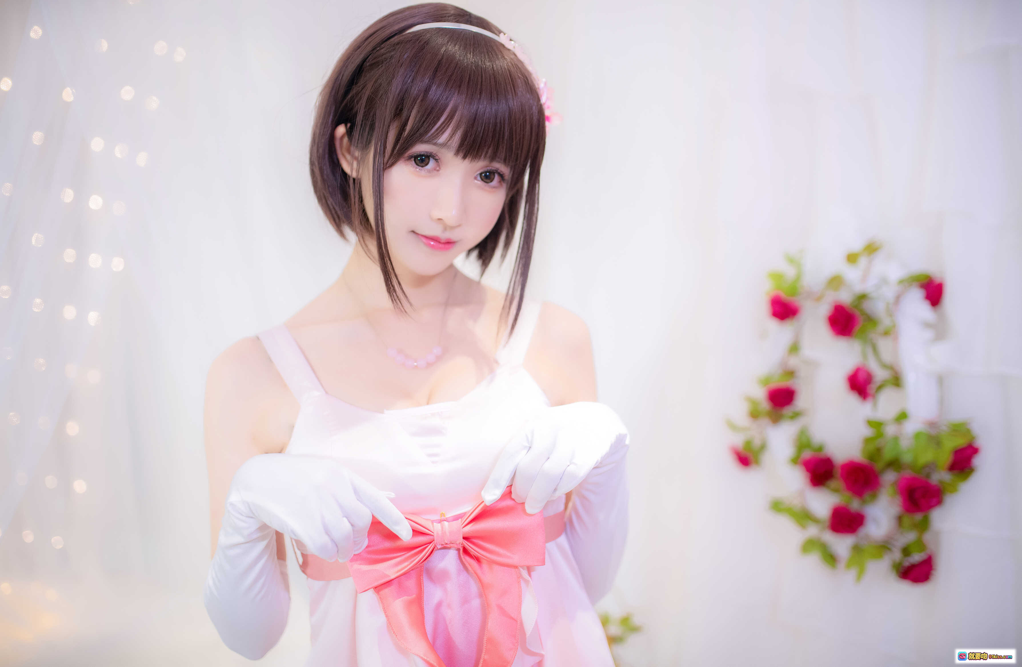 图片[8] - 鳗鱼霏儿NO.040路人女主惠Cosplay写真｜粉色内衣红蝴蝶结白丝袜甜美性感私房照 - 就要吻
