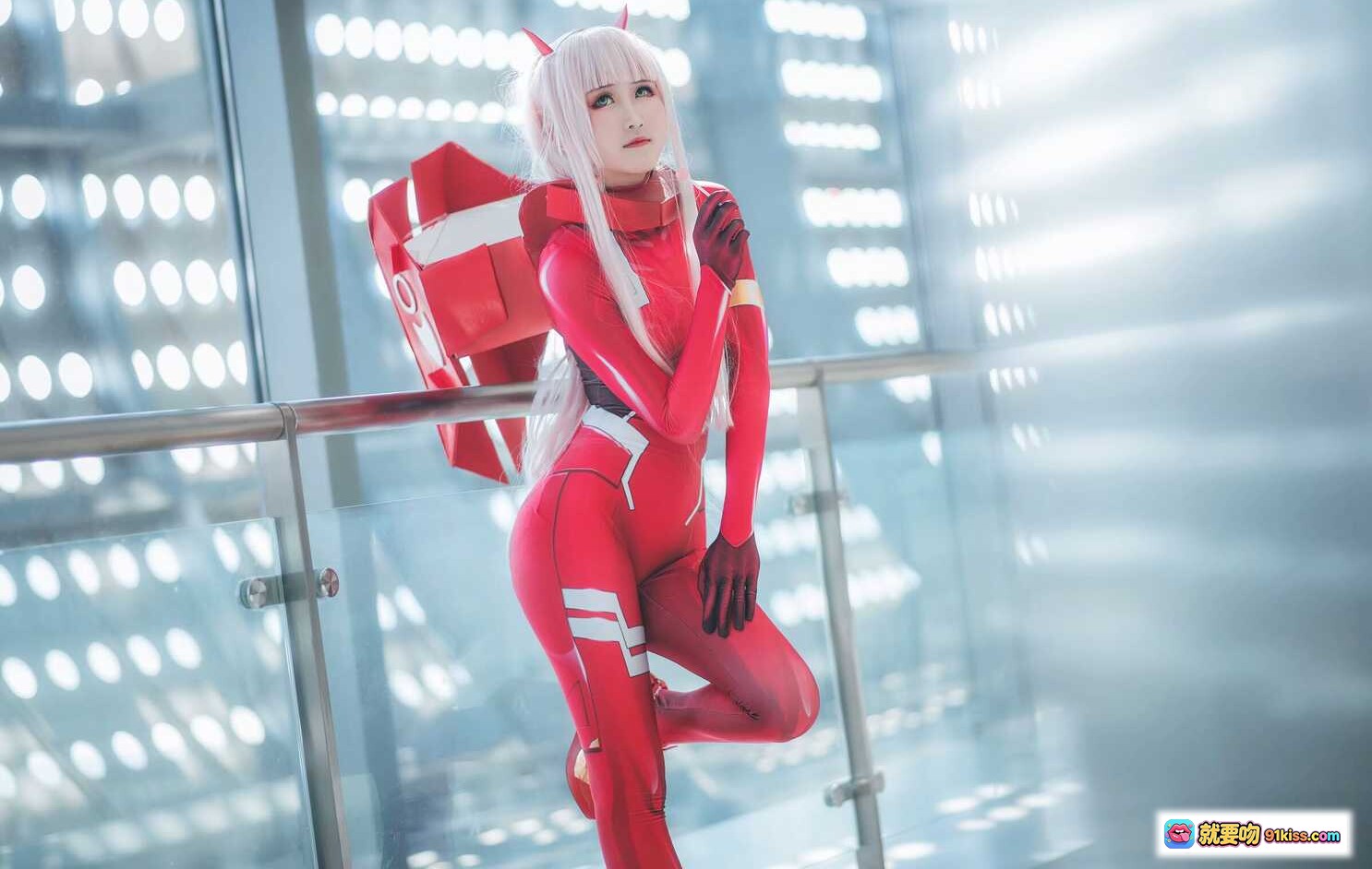 图片[6] - 三度_69 NO.016 比翼之吻 Cosplay 粉发红装恶魔角机甲少女 16P高清写真集 - 就要吻