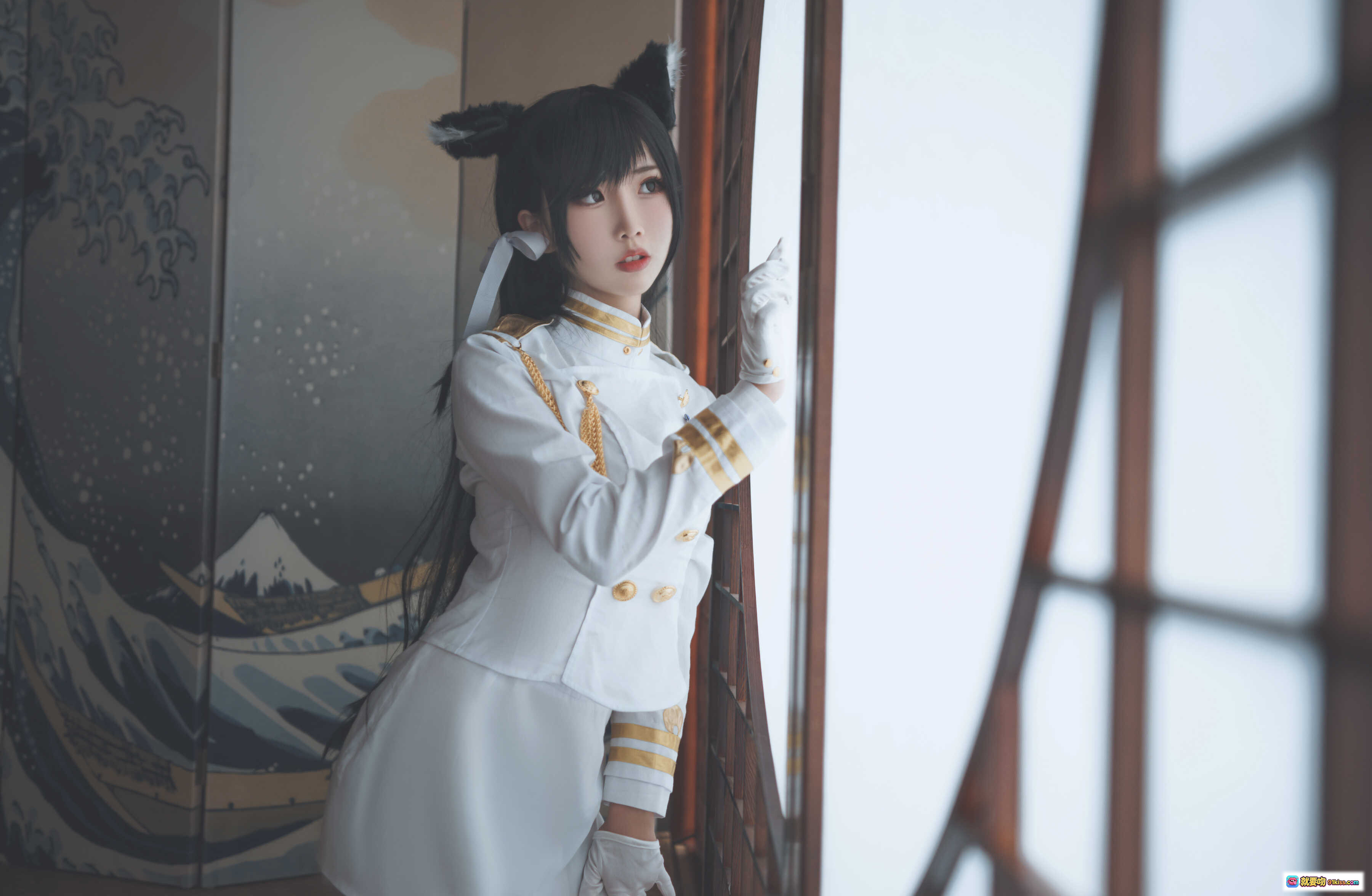 图片[10] - 面饼仙儿NO.027爱宕原皮Cosplay写真 | 白色军装+猫耳+黑丝蕾丝袜+高跟鞋 | 日式拉门背景优雅摆拍 - 就要吻