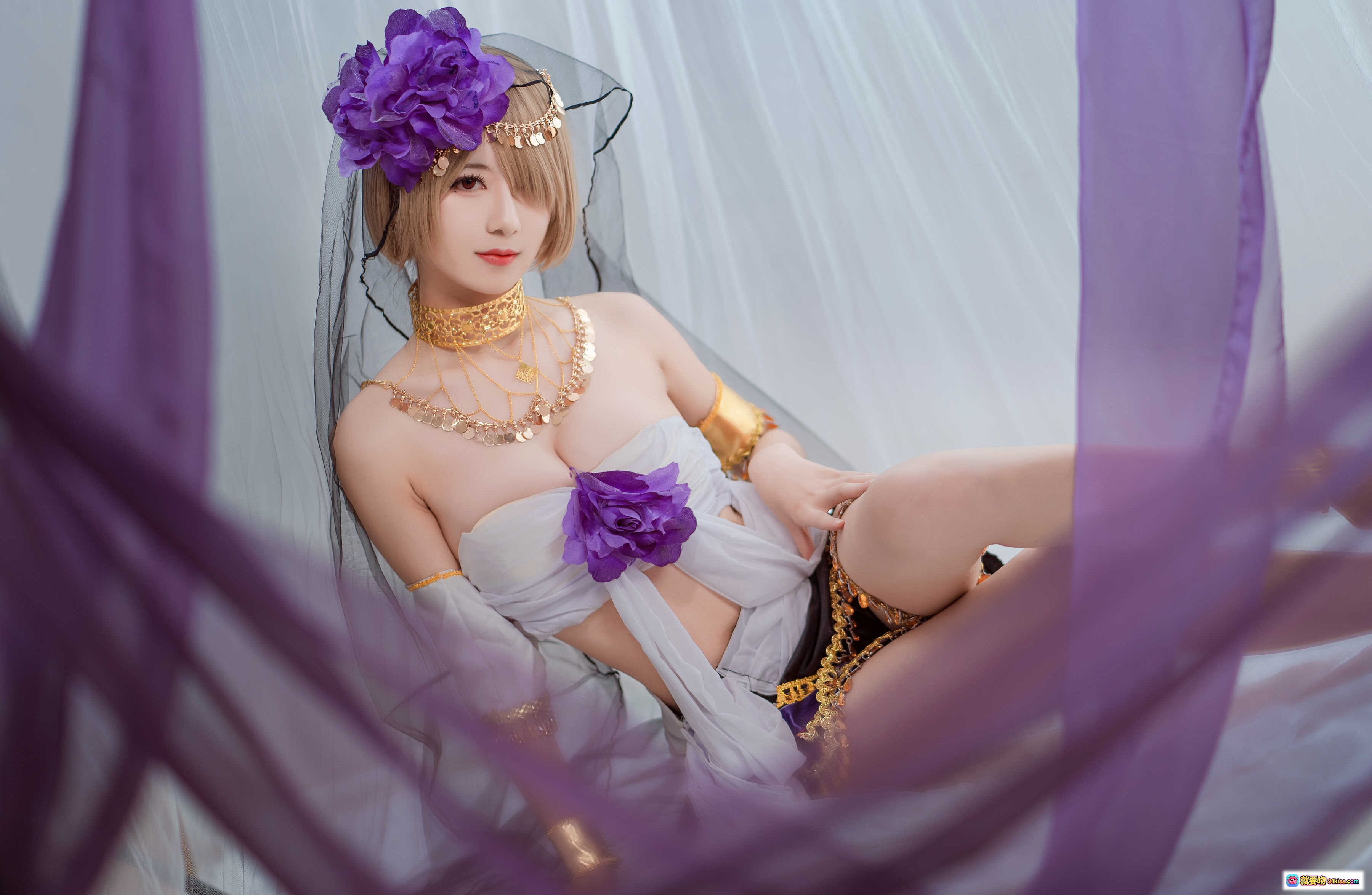 图片[8] - 弥音音NO.028舞娘cosplay写真 紫色花朵头饰金色饰品异域风情性感造型24P高清图集 - 就要吻