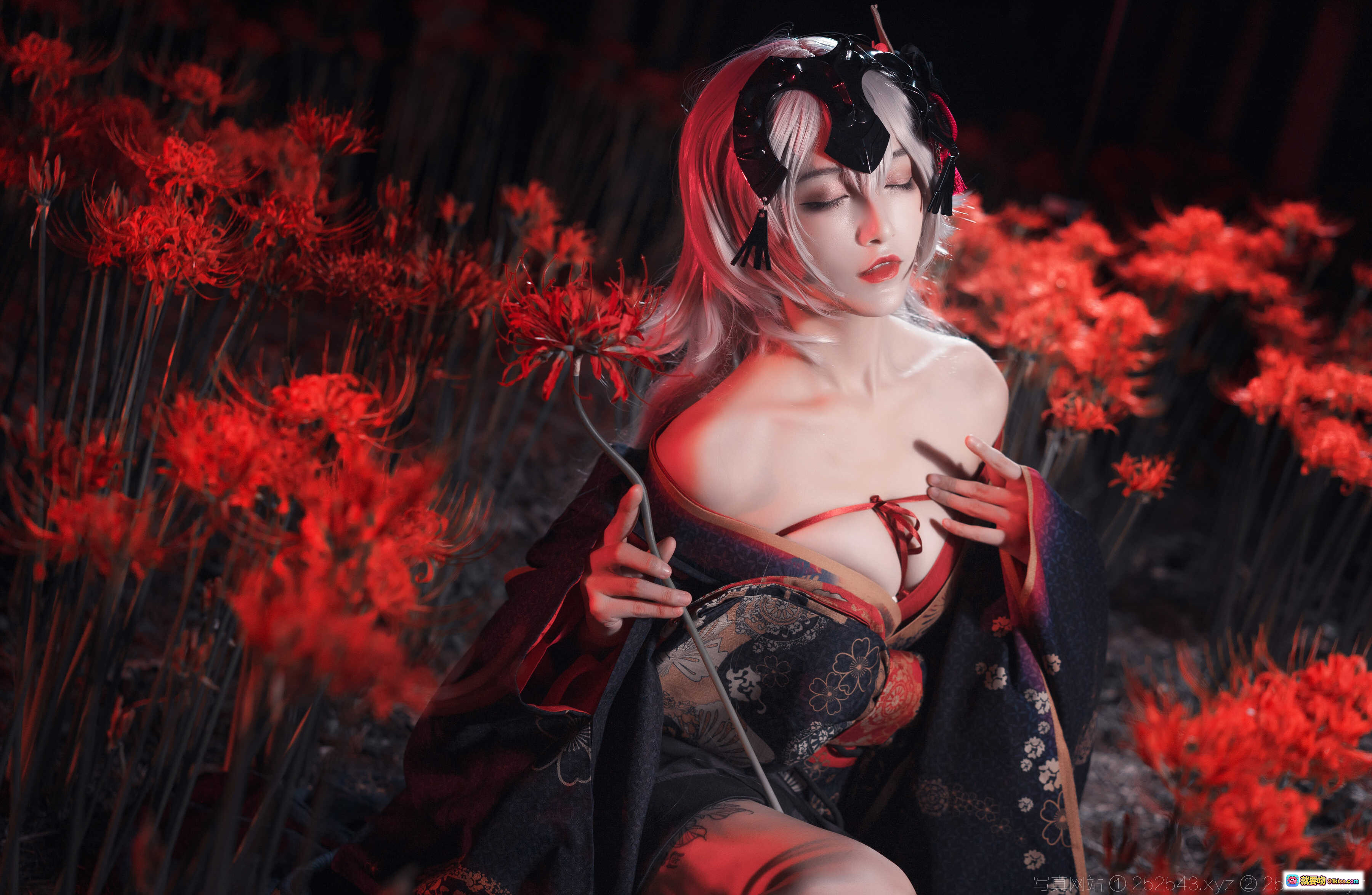 图片[2] - 铁板烧鬼舞w黑贞cos写真 | 和风红花夜景 | 23P高清图集 | 日系美少女角色扮演 - 就要吻