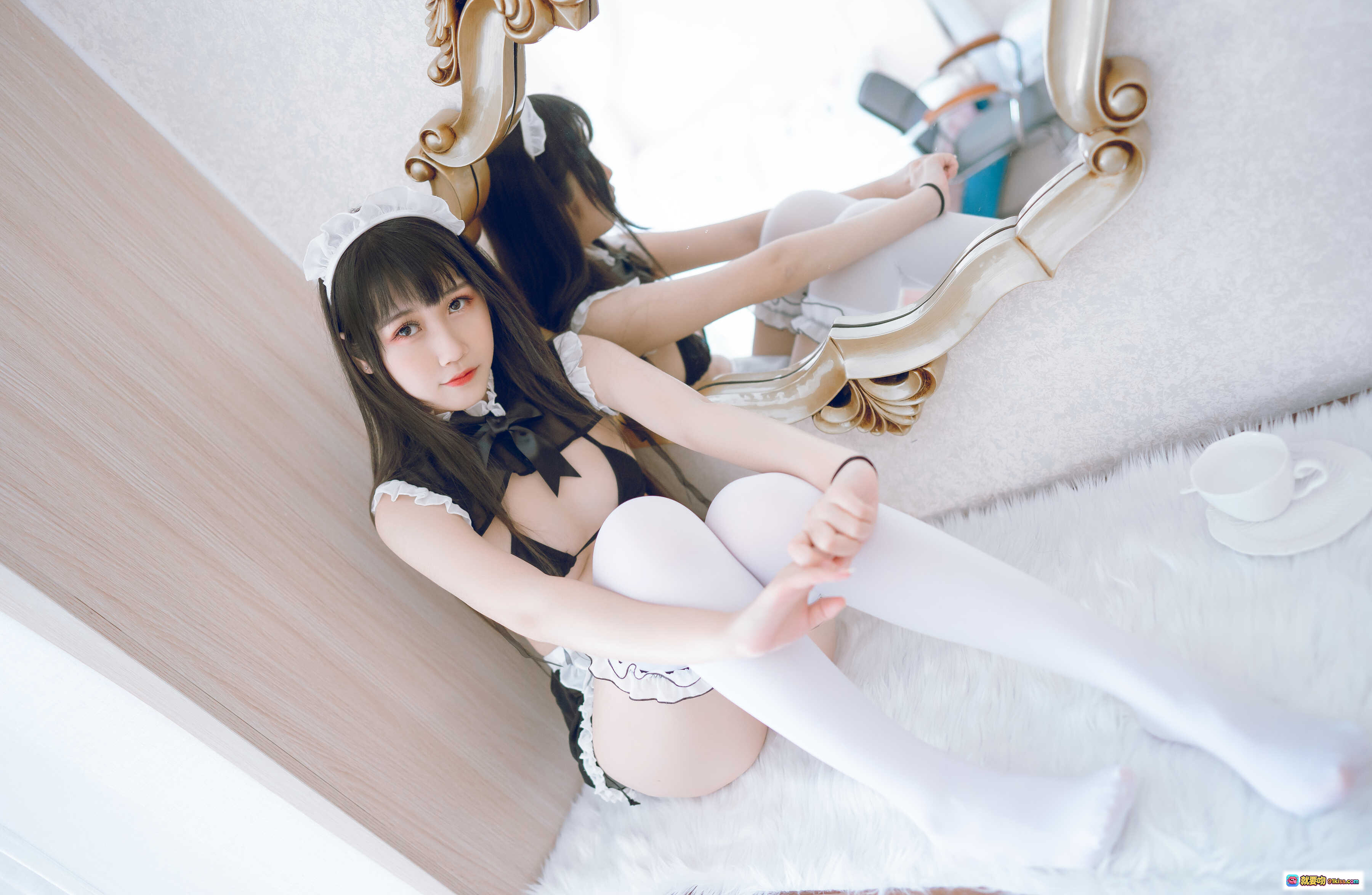 图片[7] - 不呆猫女仆装写真NO.009 | 白丝美腿+蕾丝边内衣+复古镜前摆拍 | 71P高清图集 - 就要吻