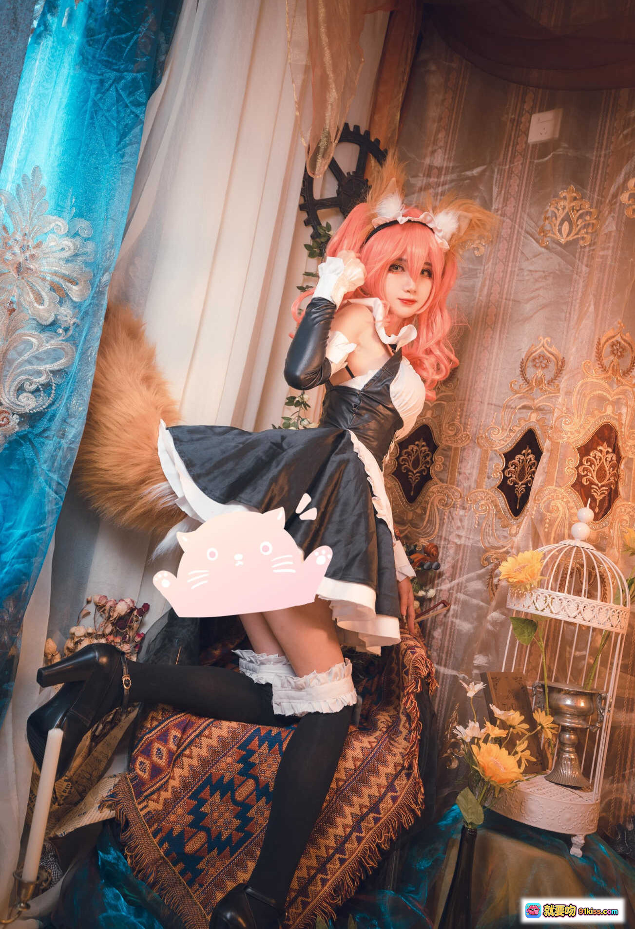 图片[5] - 妖君白研COS玉藻前女仆装｜Fate/Grand Order经典角色｜粉色长发猫耳女仆裙｜精致洛丽塔风格写真 - 就要吻