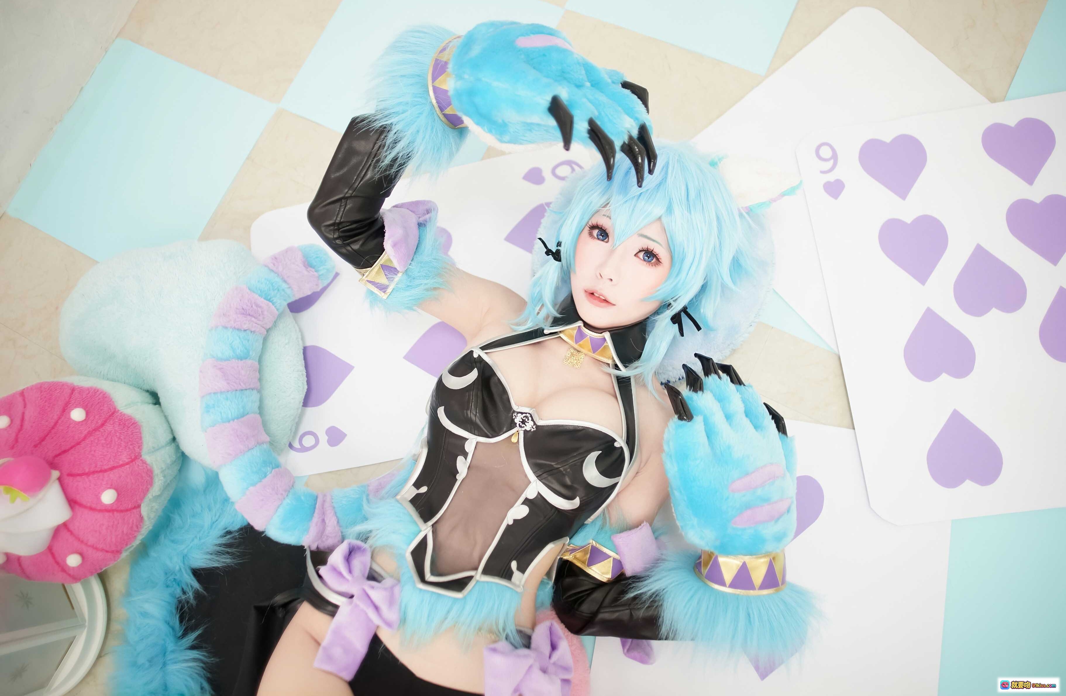 图片[3] - ElyEE子NO.017蓝发猫耳Cosplay写真｜精致妆容+毛绒爪套+可爱萌系风格 - 就要吻