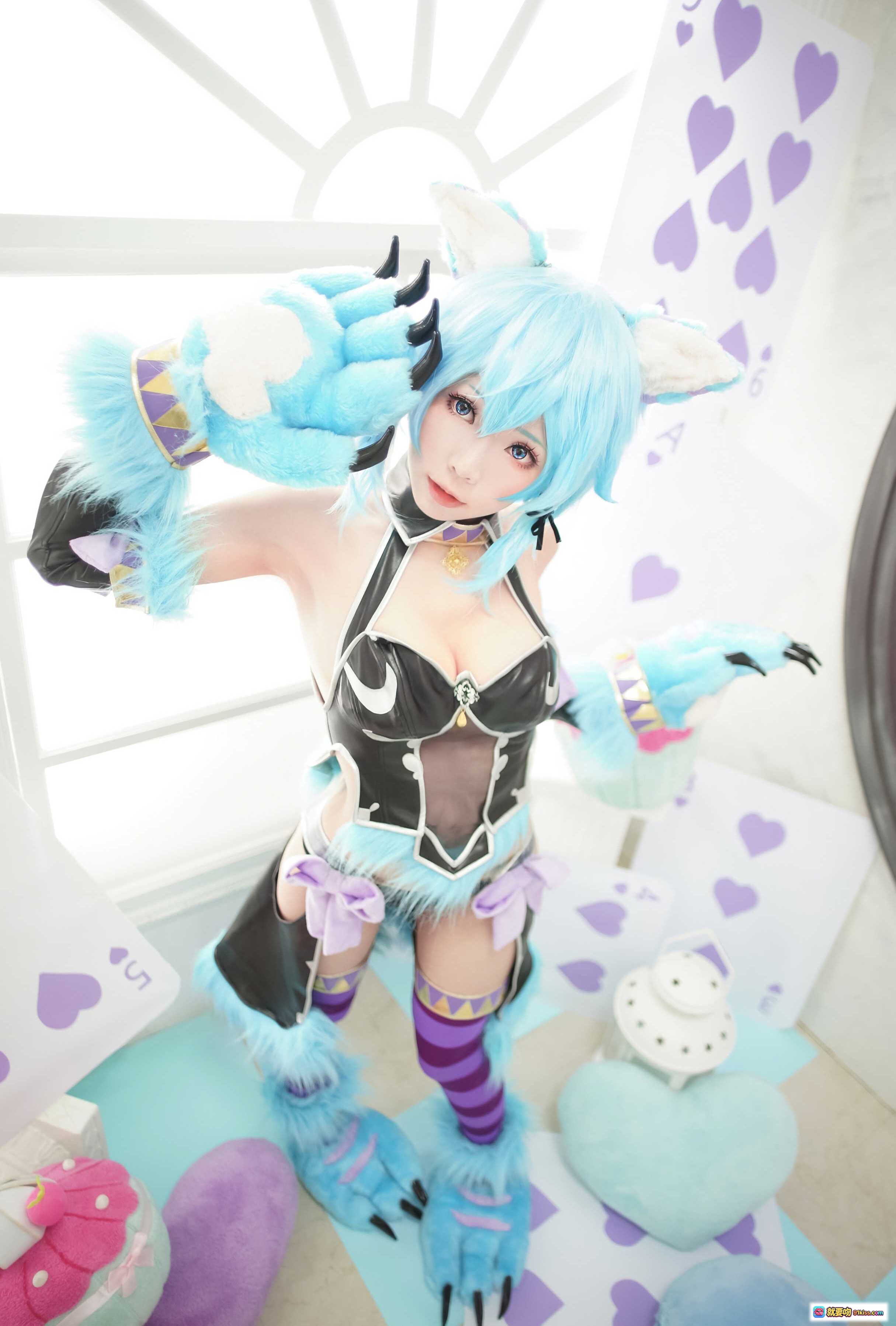 图片[4] - ElyEE子NO.017蓝发猫耳Cosplay写真｜精致妆容+毛绒爪套+可爱萌系风格 - 就要吻