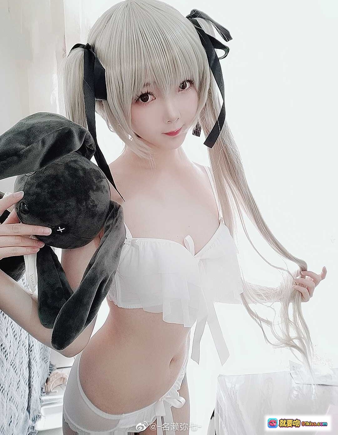 图片[9] - 名濑弥七NO.05白色内衣写真｜银发黑丝带少女Cosplay｜清新甜美私房照 - 就要吻