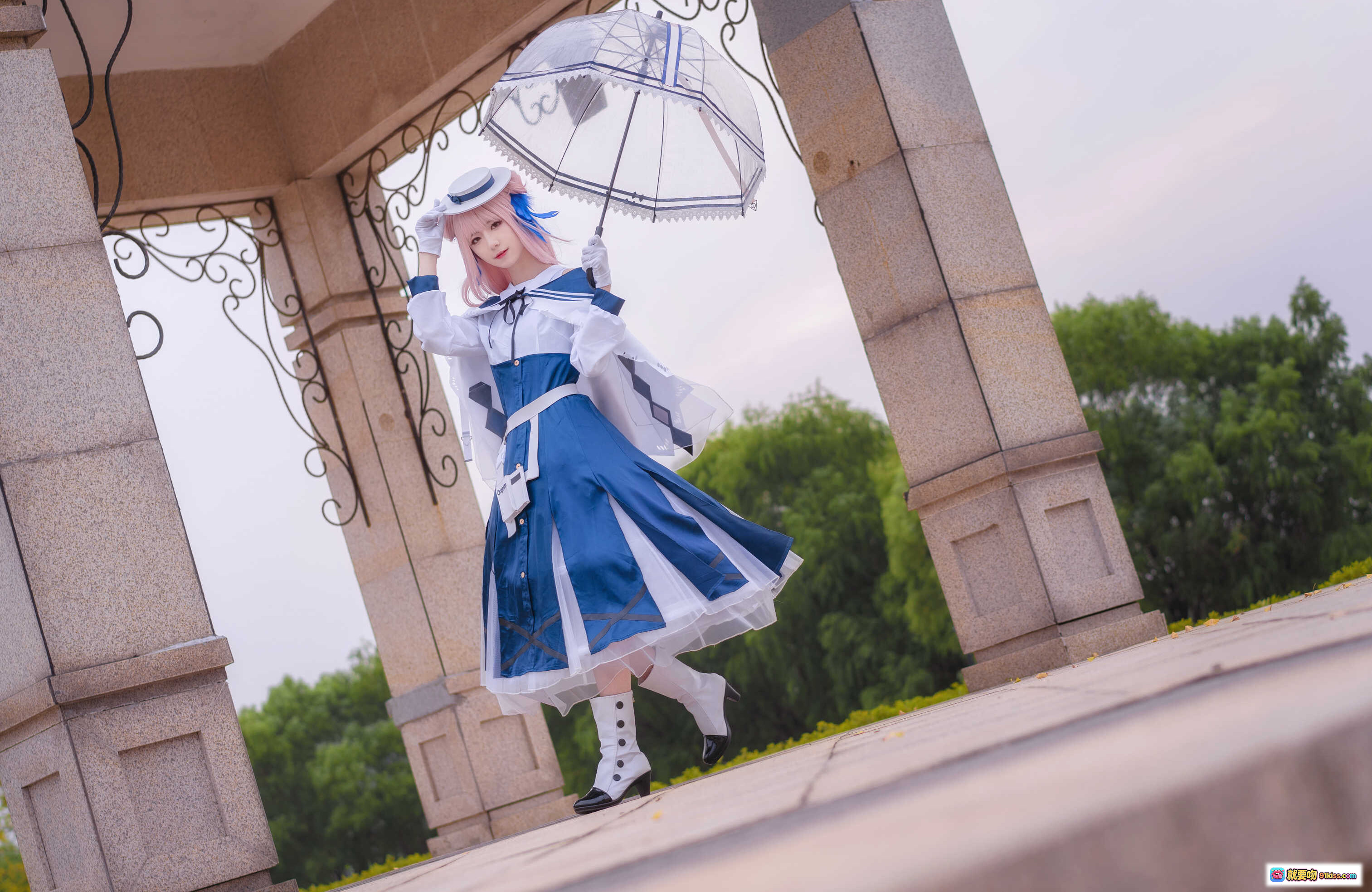 图片[3] - 弥音音NO.020明日方舟锡兰cosplay蓝粉双色发饰海军风制服水池台阶场景高清美图 - 就要吻