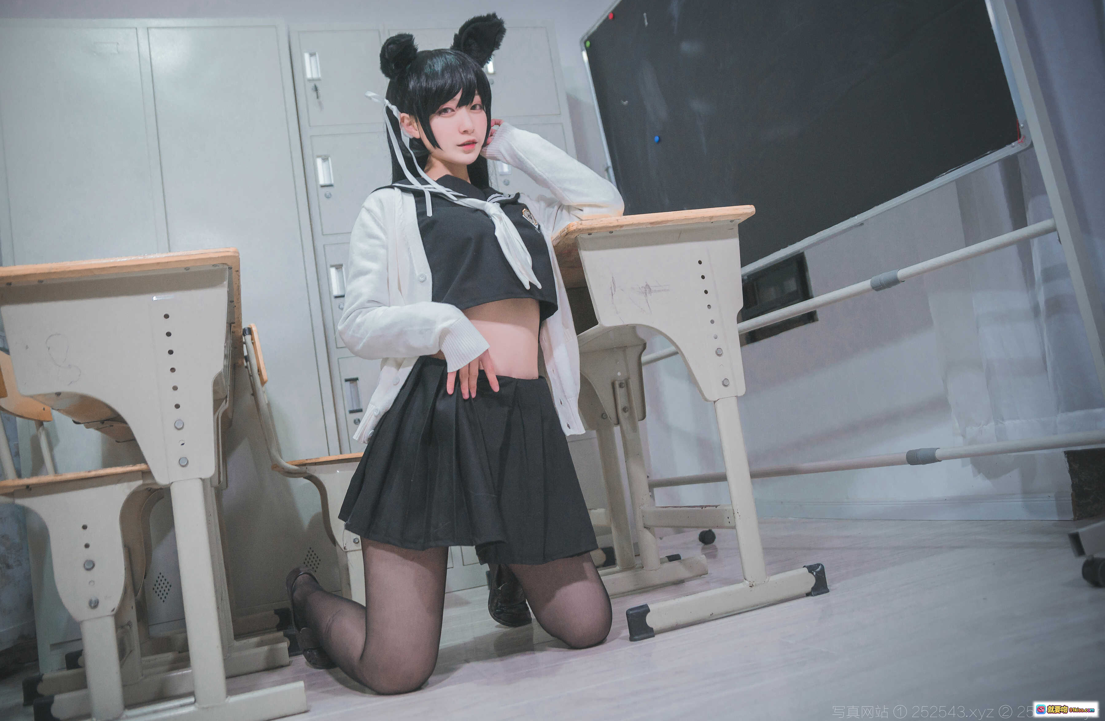 图片[9] - 铁板烧鬼舞w NO.003 爱宕JK制服黑丝美腿教室写真12P高清图集 - 就要吻