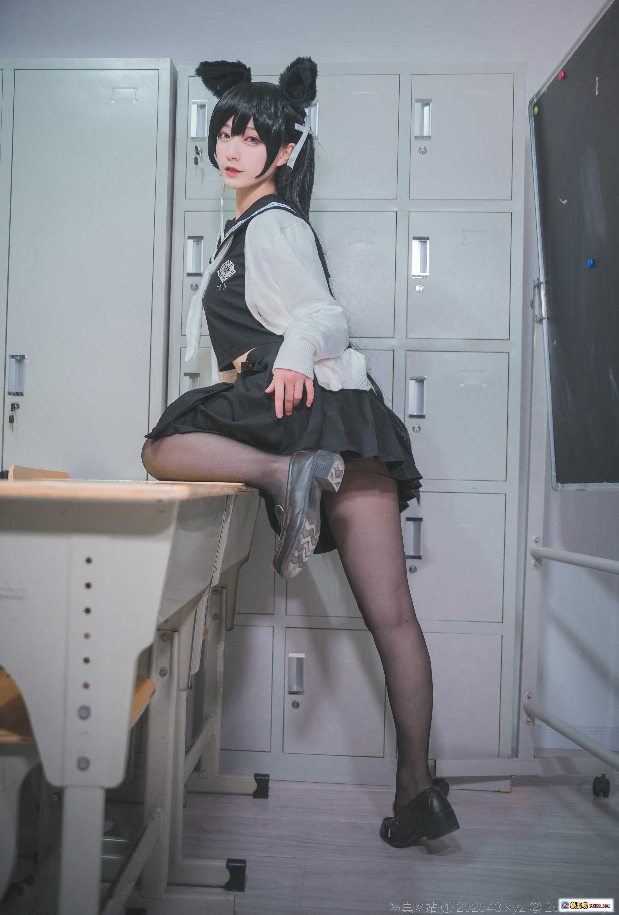 图片[4] - 铁板烧鬼舞w NO.003 爱宕JK制服黑丝美腿教室写真12P高清图集 - 就要吻